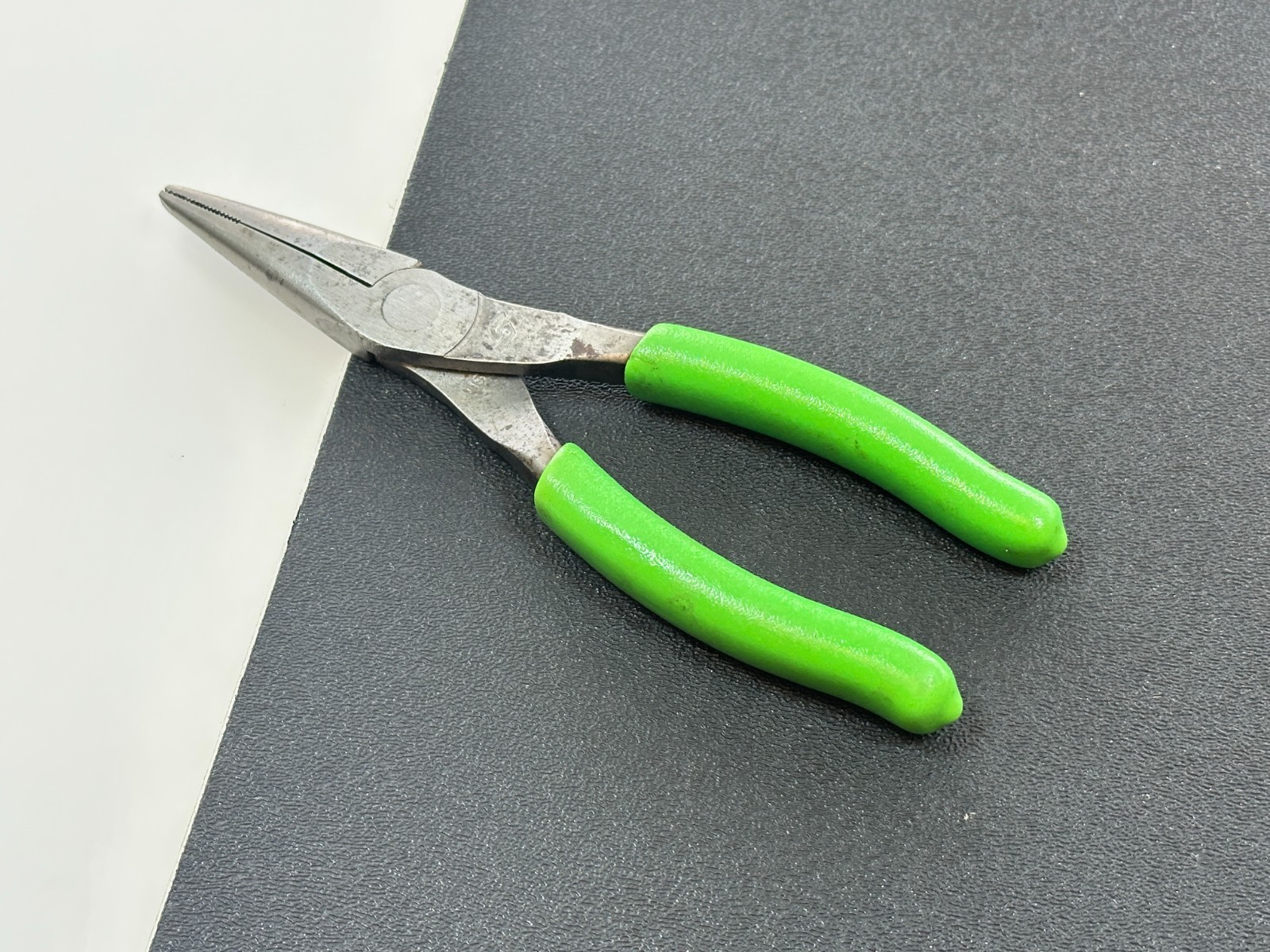 🇺🇸 Snap-on Tools USA 95ACFG GREEN 6″ Soft Comfort Grip Needle Nose Pliers