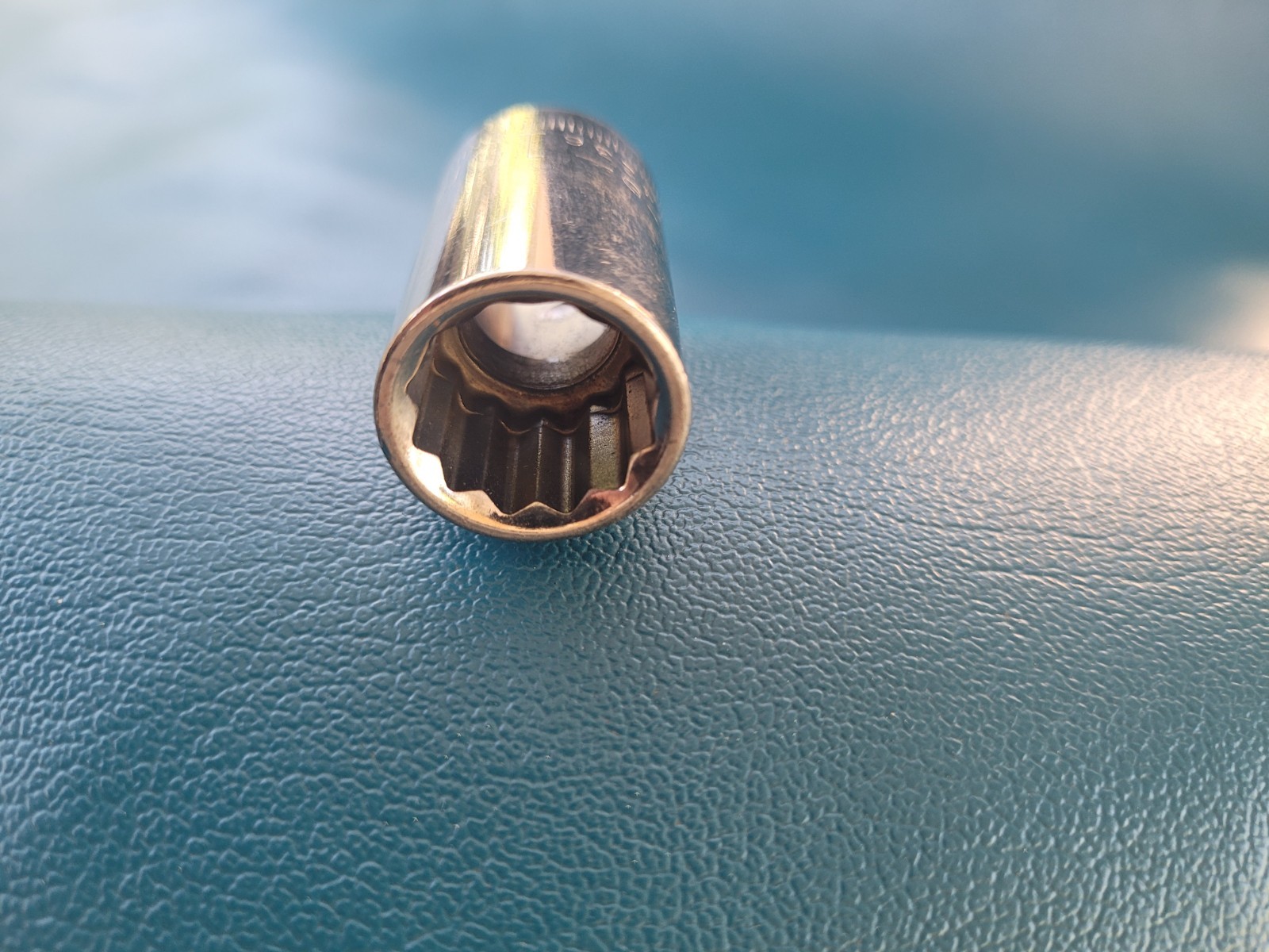 Craftsman -G- 44236 15mm 12pt 1/2″ Drive Socket