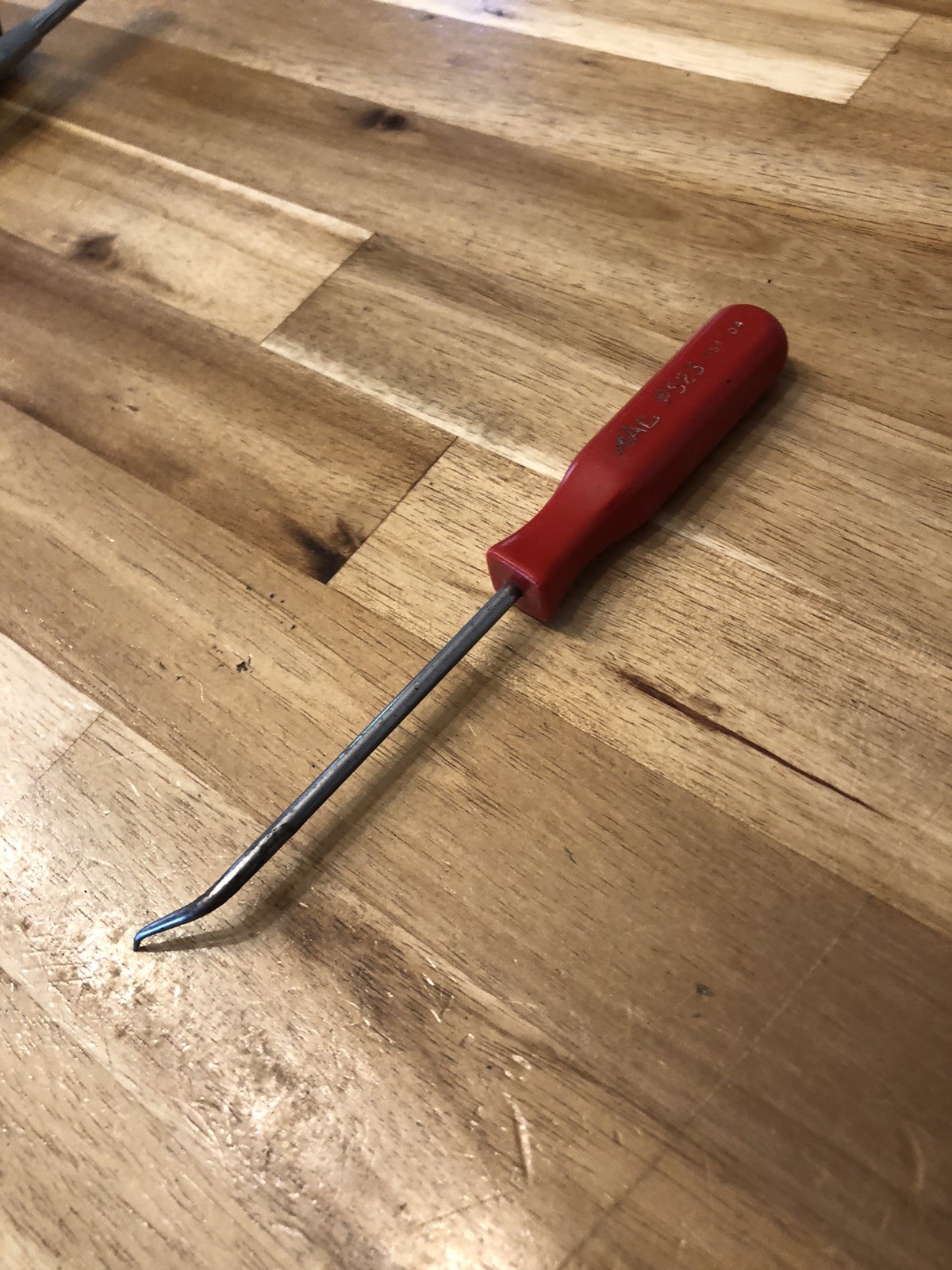 Mac Tools PS23 Pick Hard Red Handle USA Great Condition Angled