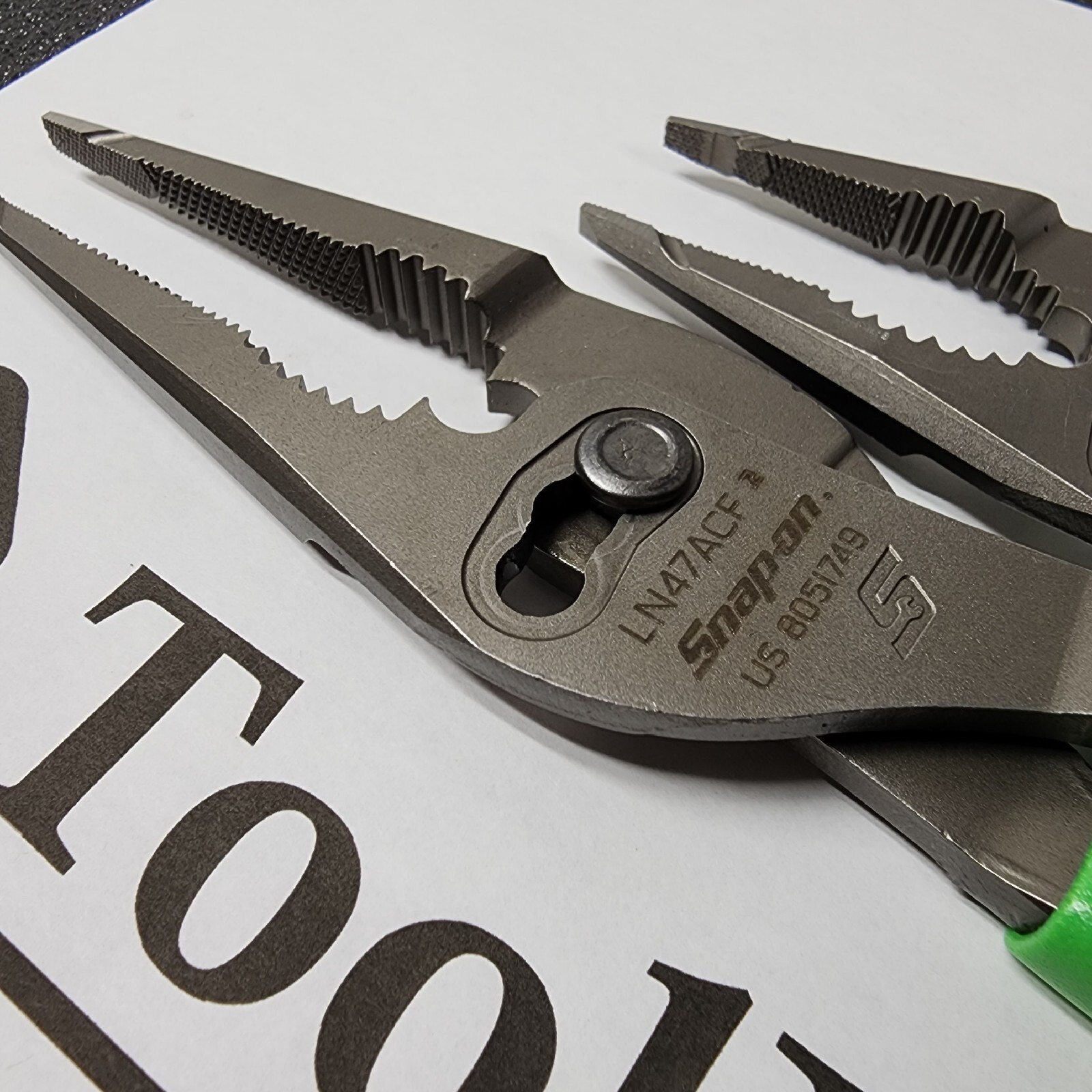 Snap-on Tools NEW 2pc GREEN 7″ & 9″ Long Nose Slip Joint Pliers LN46ACF LN47ACF