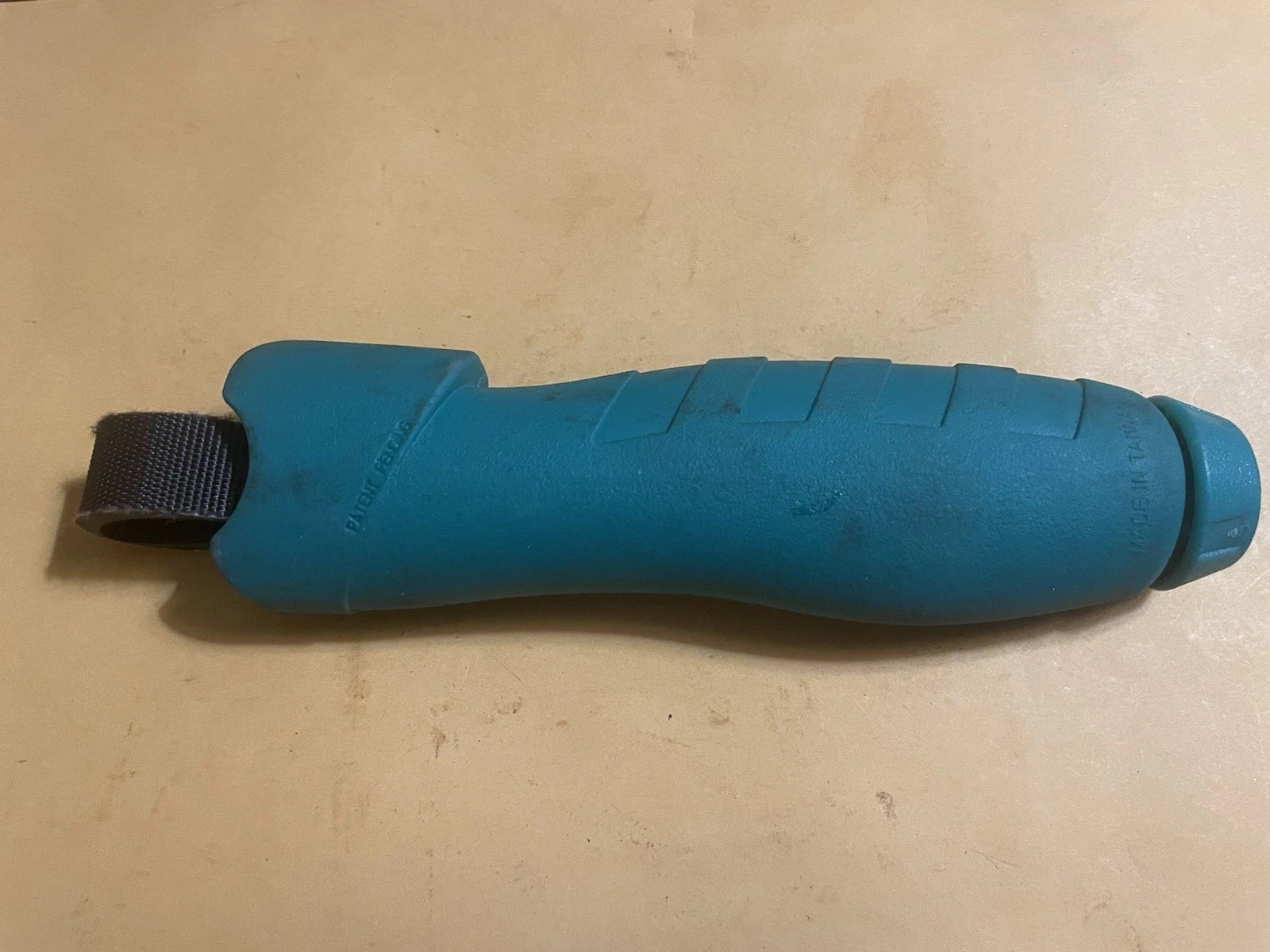 MSA Hands Off Safety Hand Tool Handle Mechanic Green Grip USA