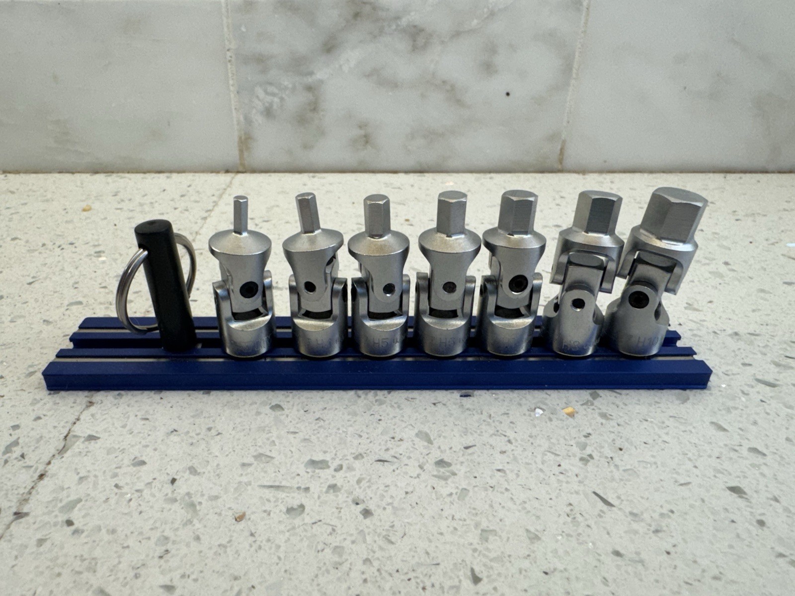 VIM Tools 7-Piece Universal Joint Metric Hex Driver Set (UJM400)