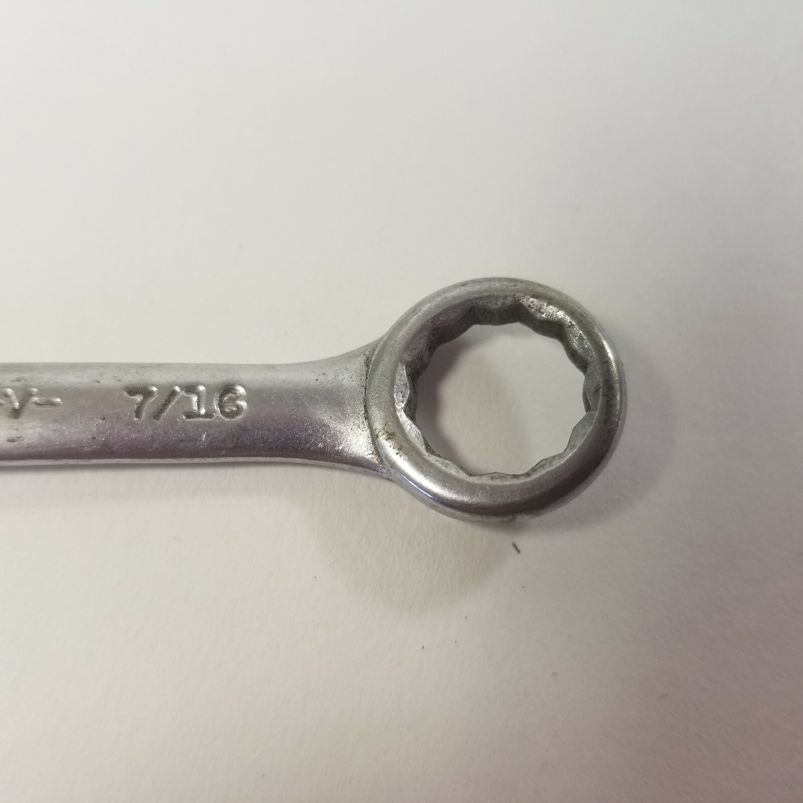 Craftsman 3/8″ x 7/16″ 12 Point Midget Ignition Combination Wrench -V- Series