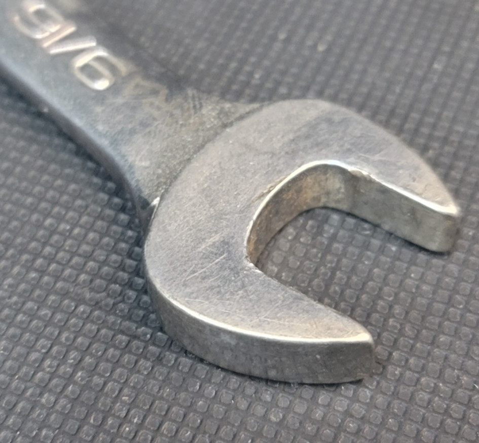 Snap On OEX180B 9/16″ SAE 12 Point Short Combination Wrench USA