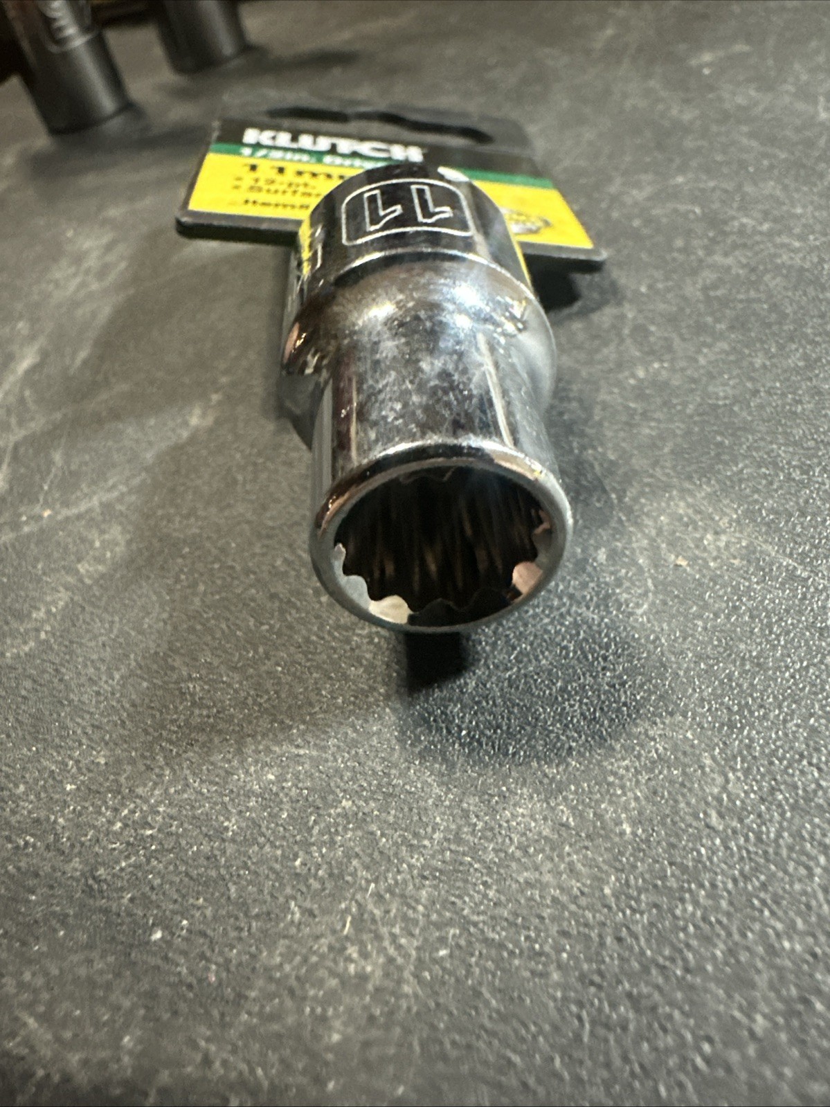New Klutch 1/2 Drive 12 Pt 11mm Metric Sockets
