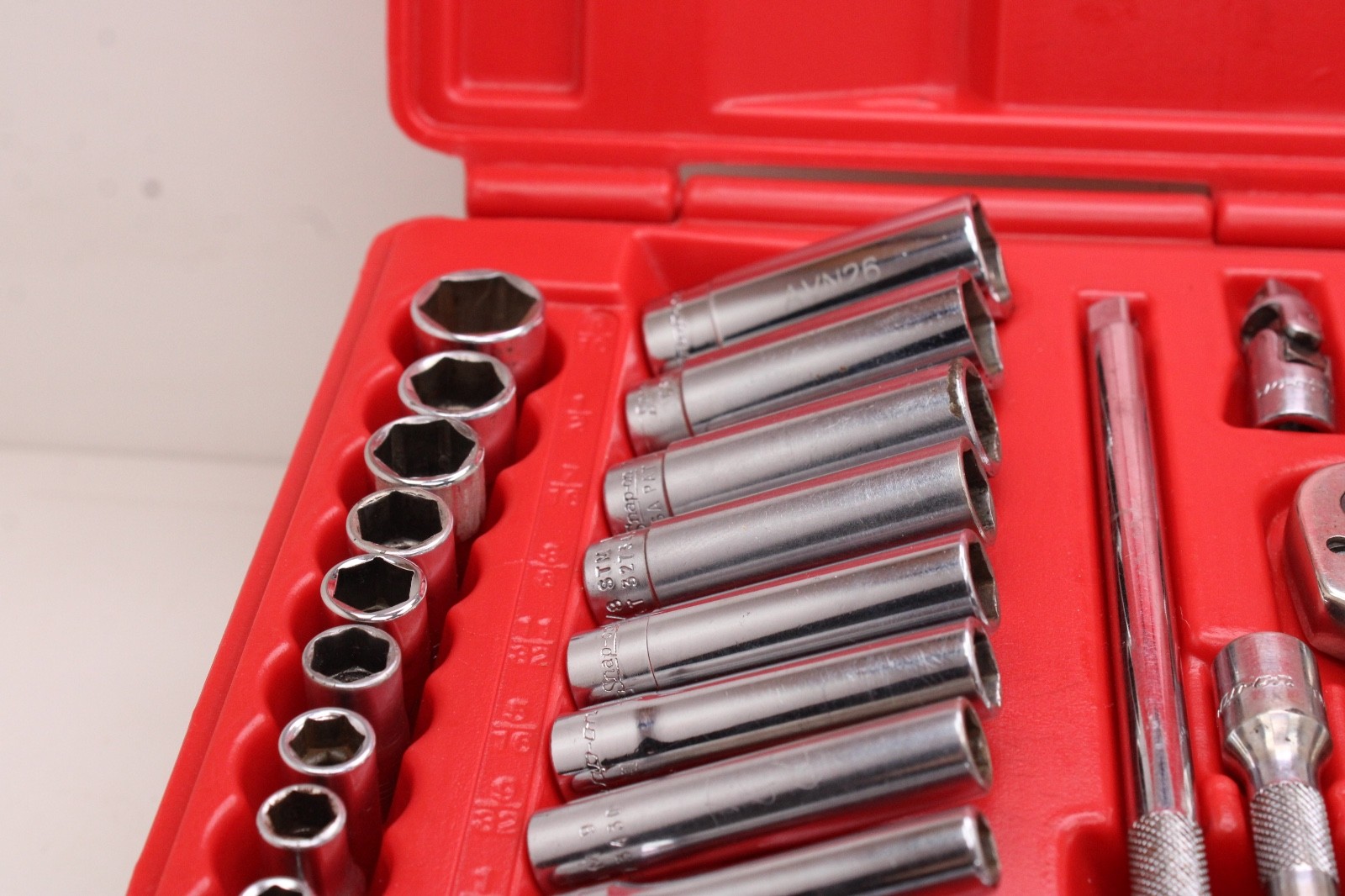 Snap-on 144TMPB 44 Piece 1/4″ Drive 6-Point Metric/ SAE General Service Set USA