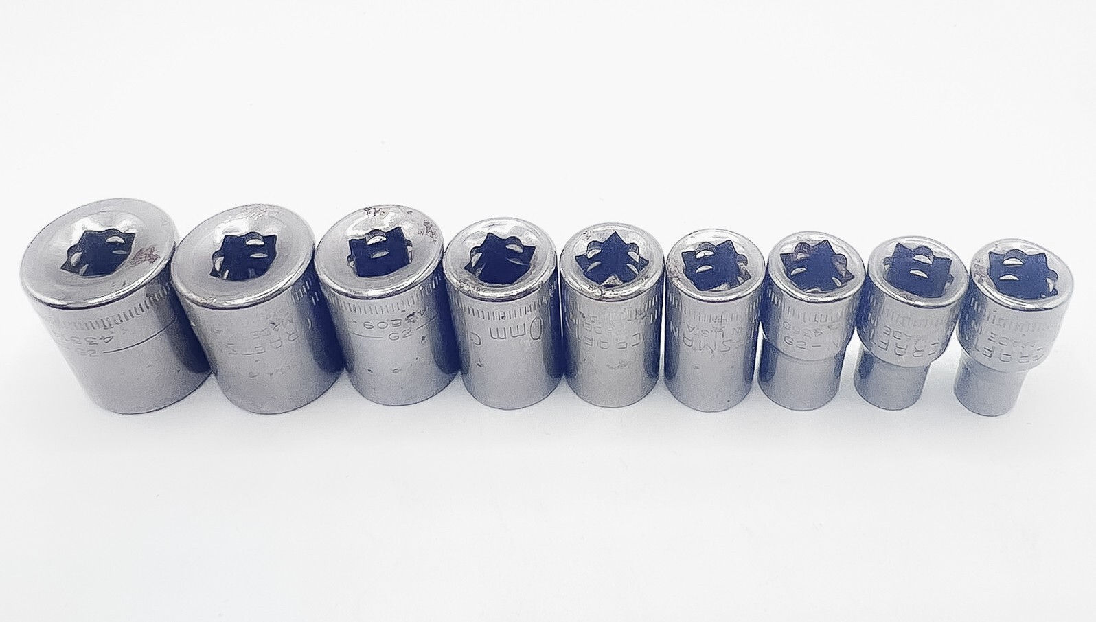 Craftsman USA 9-Pc 1/4″ Drive, 6-Point Metric Shallow Socket Set, 5mm-13mm