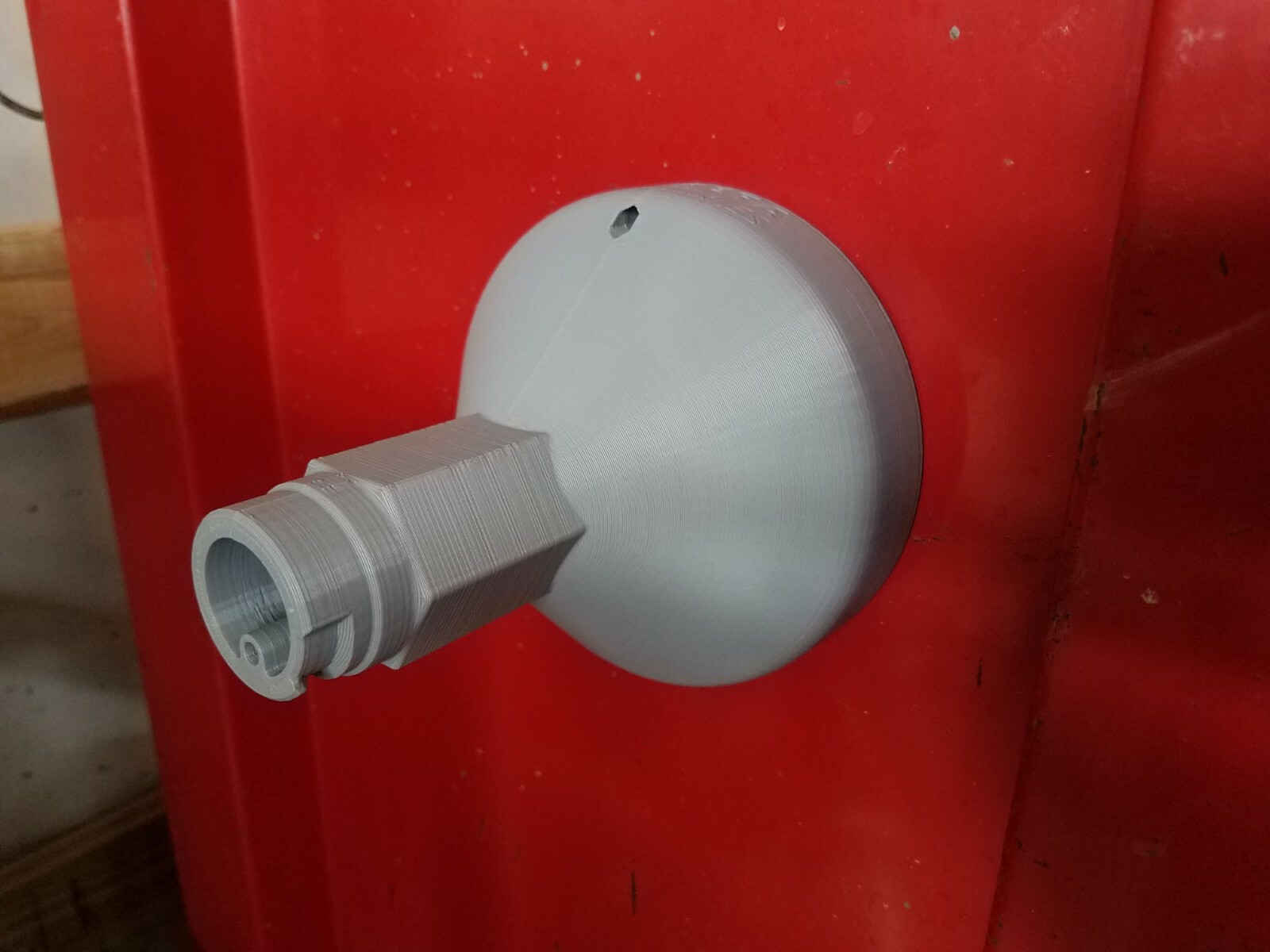 No Spill Locking Oil Funnel for GM Cars/Trucks – Vented High Flow & Magnetic!