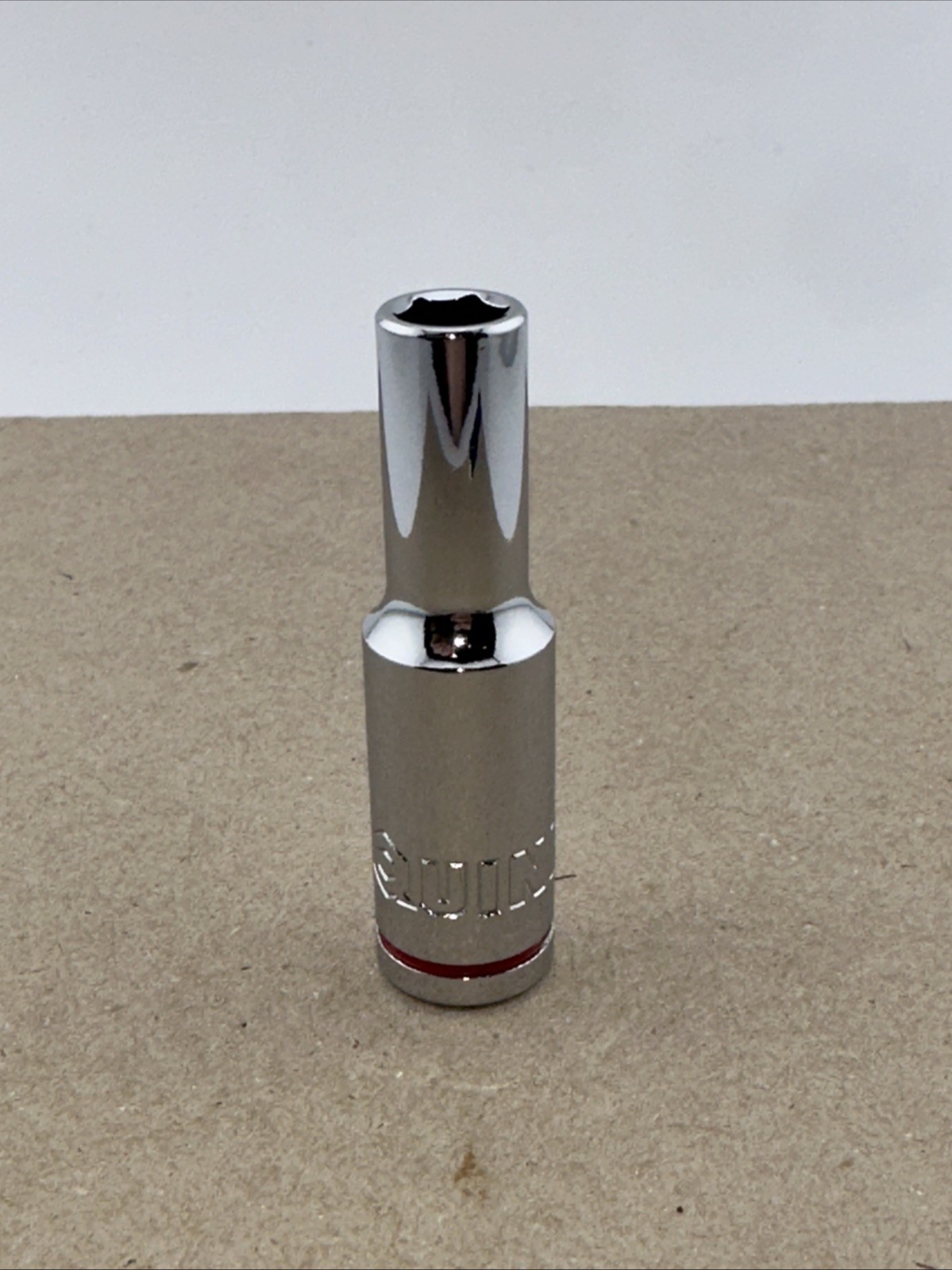 Quinn 5/16” Socket. Deep Well. 3/8″ Drive 12 Point SAE Socket. 0633