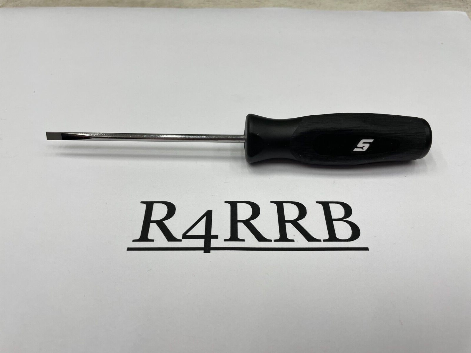 Snap-on Tools NEW BLACK 1/8″ Flat Head Soft Grip Mini-Tip Screwdriver SGD304BBK