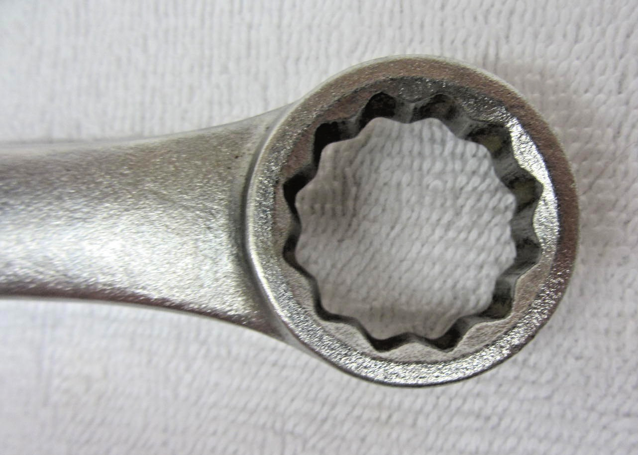 ALLEN TOOLS 22217 Combo 12 point Box End Wrench 1″ & 15/16″ Satin Chrome USA XC