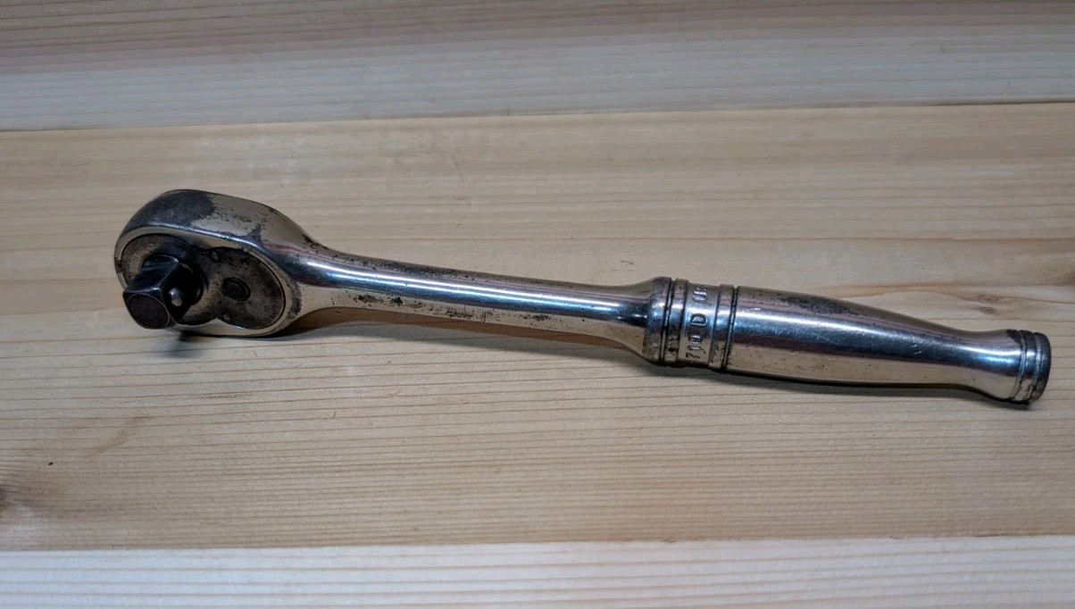 Snap-On F710D 3/8» Drive Standard Handle 7 1/2” Chrome Ratchet Vintage