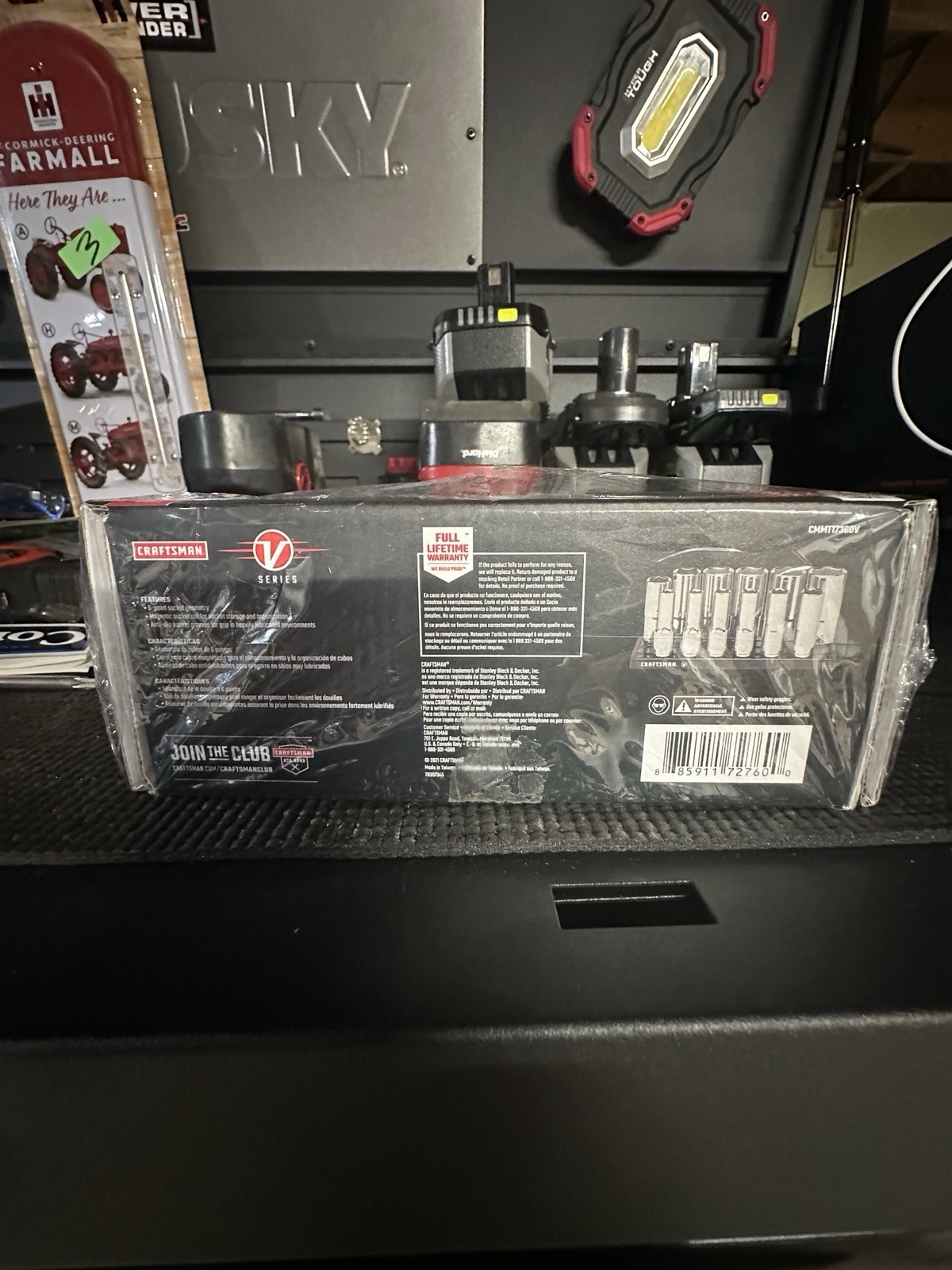 Brand New Craftsman V Series 3/8 Drive SAE Six Point Deep Well Socket Set