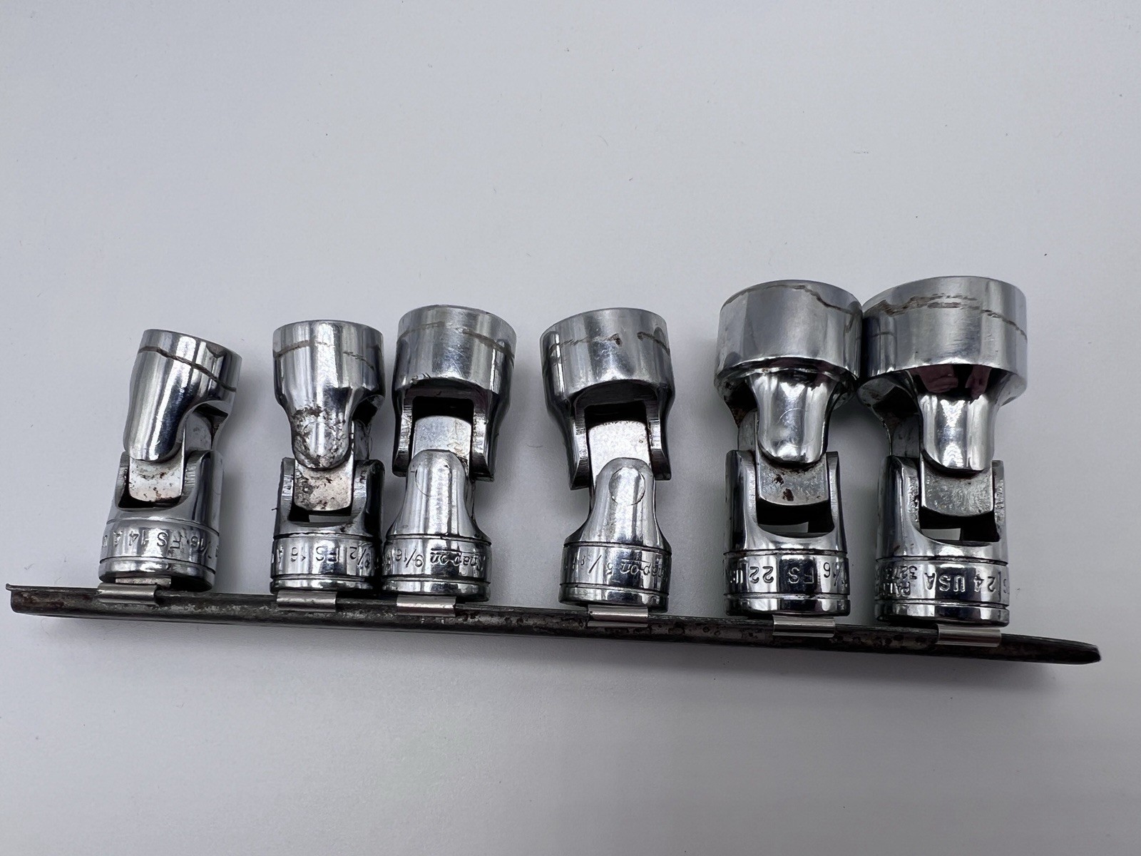 Snap-on FS24-FS14A 3/8″ Drive 6 Point SAE Swivel Socket Set 3/4″ – 7/16″ USA
