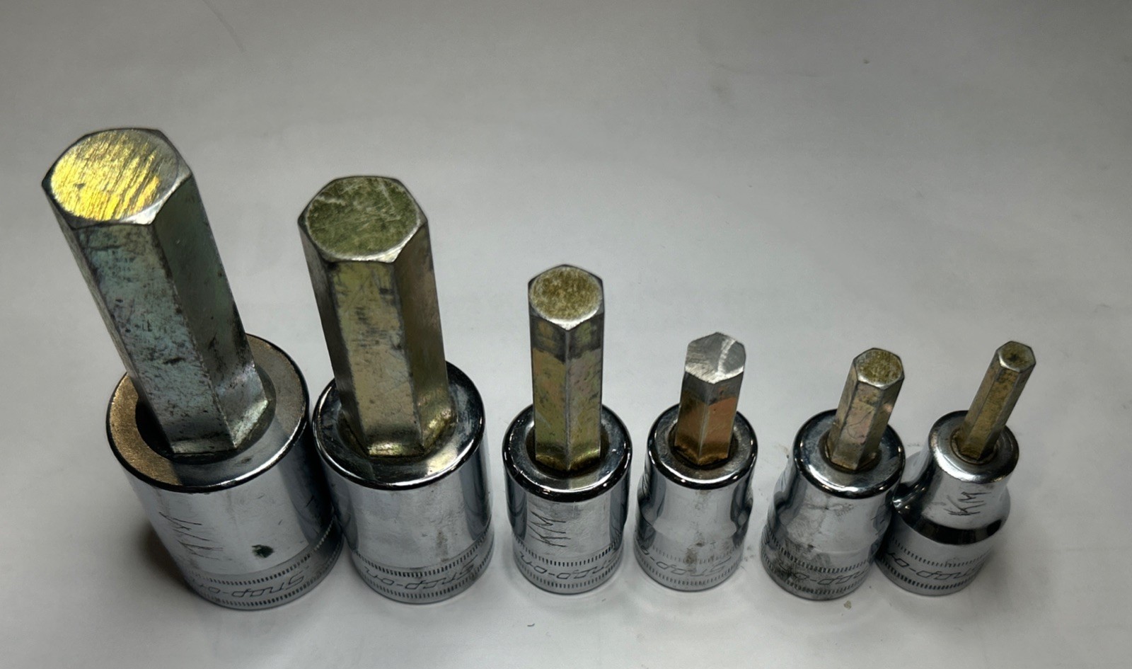 Snap On Tools 19, 17 mm 1/2″ Drive, 12, 10, 8, 6 mm 3/8 Drive Metric USED