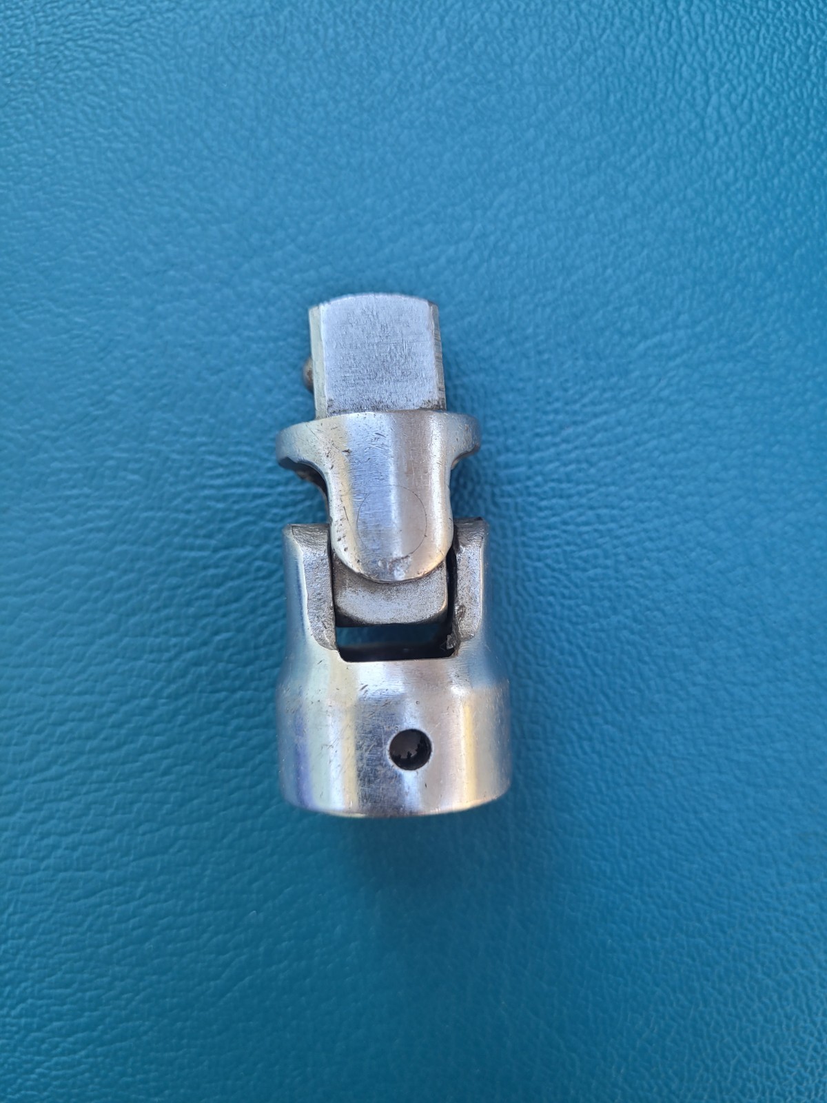 PLOMB Tools 5470 1/2″ Drive Universal Swivel Socket Joint Adapter. USA.