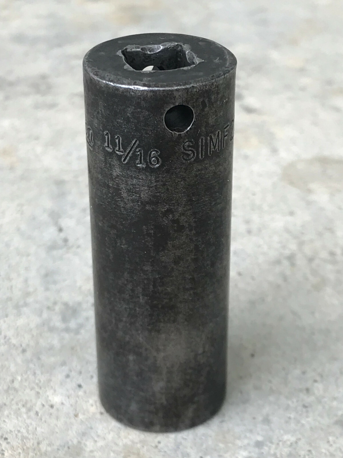 Snap On 11/16″ Deep 6 Point 3/8″ Drive Impact Socket SIMF220 – USA