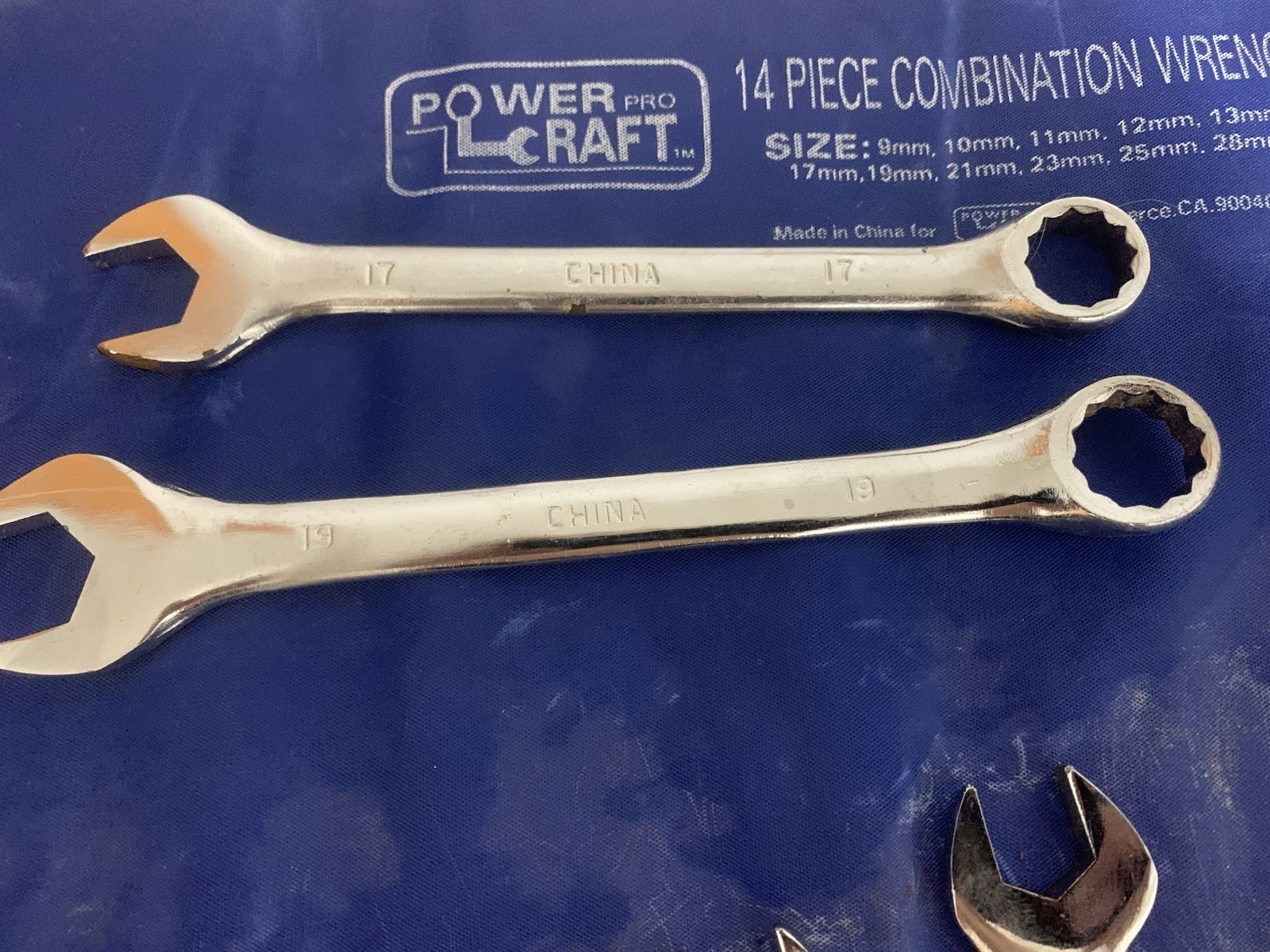 Powercraft 14 Pc. Metric Combination Wrench Set 12 Pt. 9-32mm Nice Set See photo