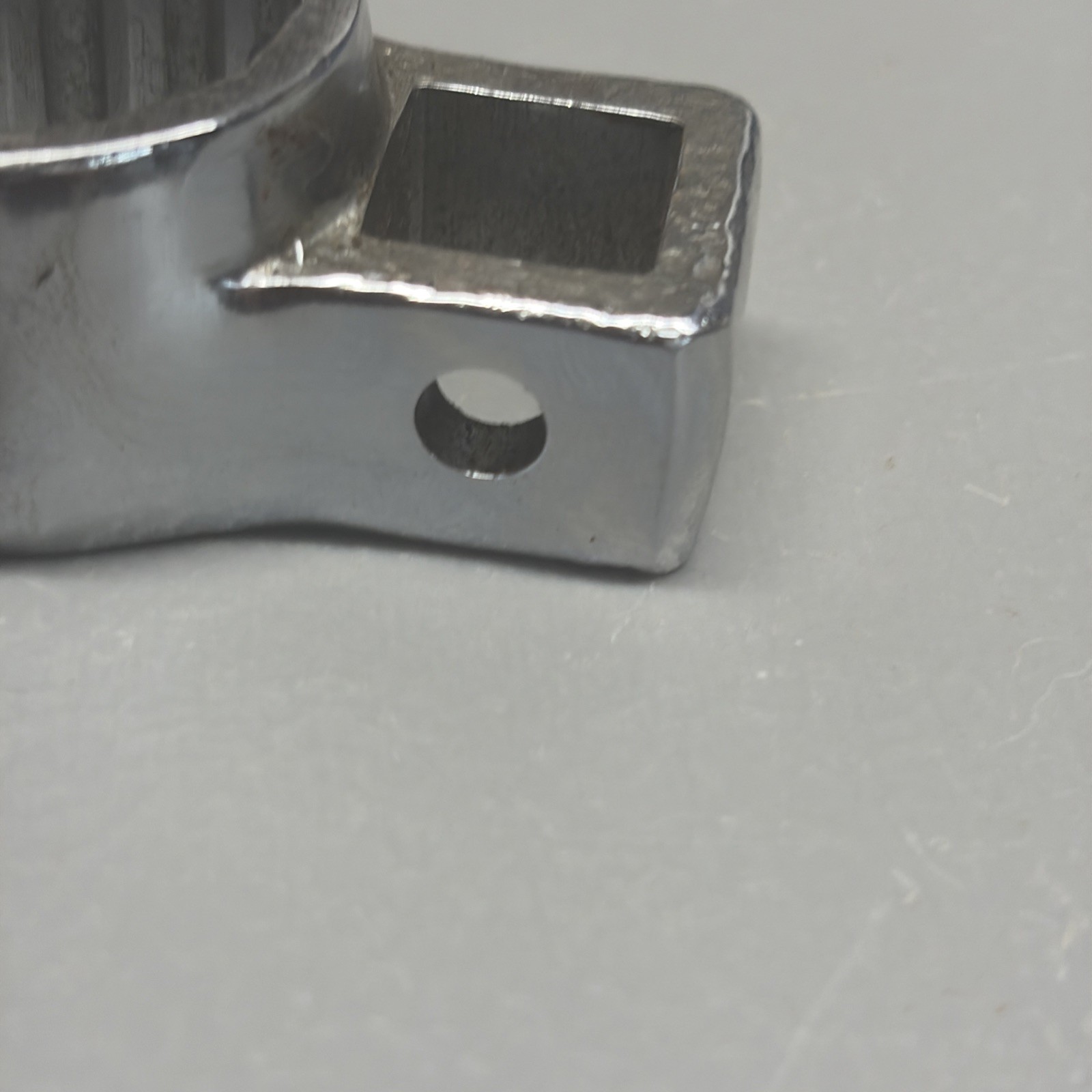 Snap-On 1/2″ drive SAE 7/8″ 12 point sensor socket Oxygen sensor socket S6150