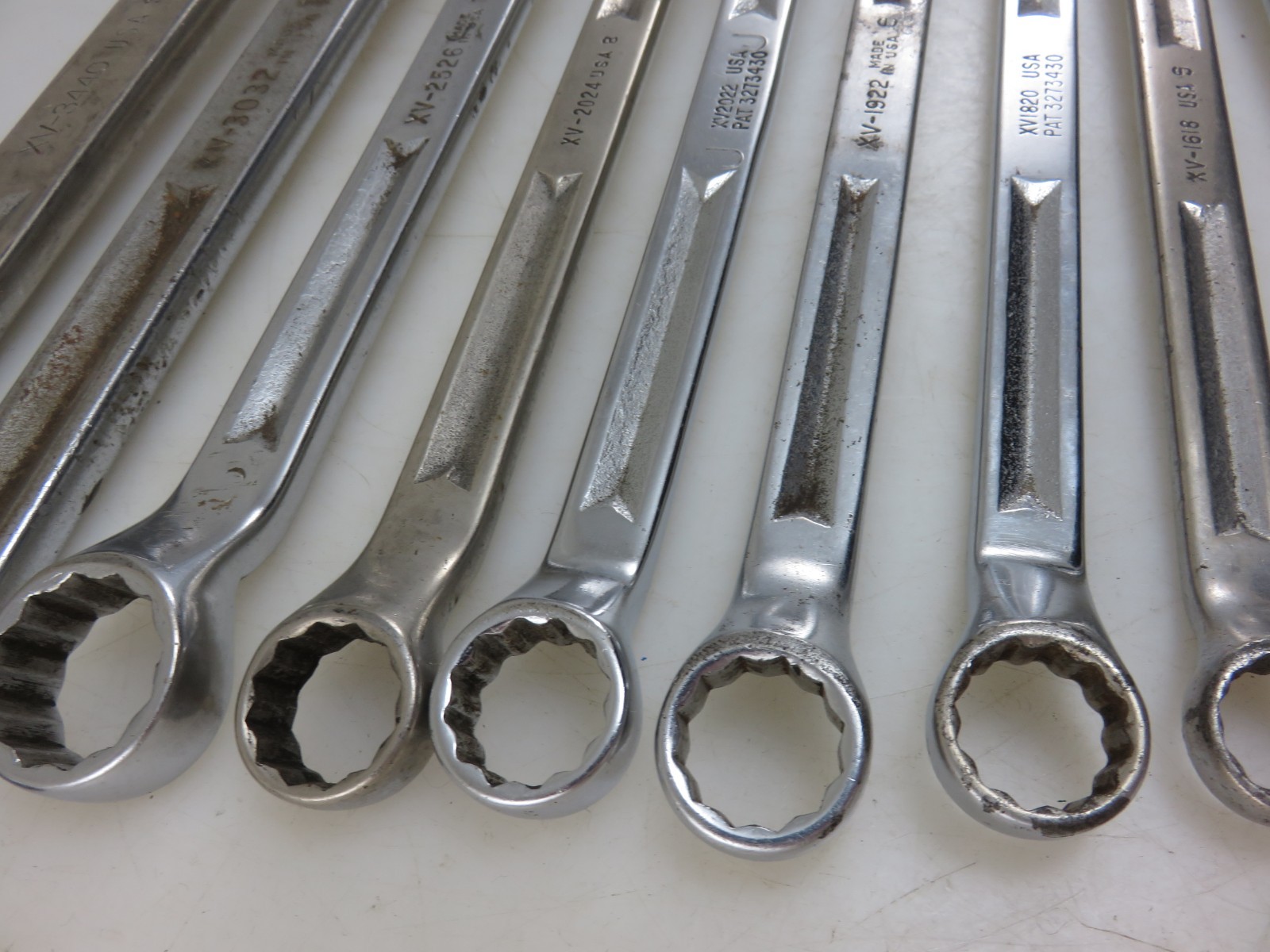 Snap-On XV Series Offset Box End Wrench 10pc Set 3/8″-1 1/4″ *NOT ALL SIZES*