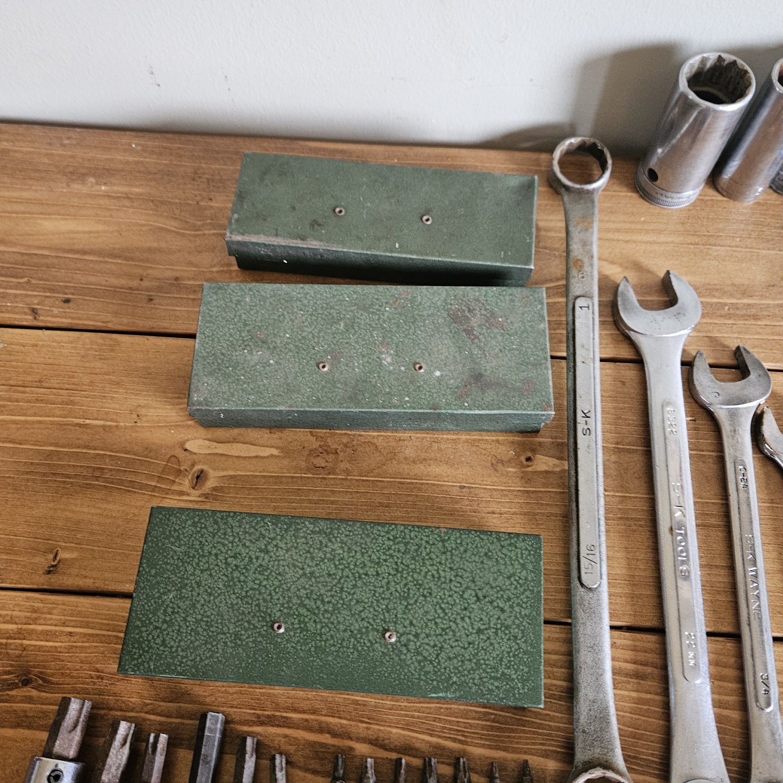 Large Mixed SK Tool, Sockets, Wrenches & Ratchets Lot