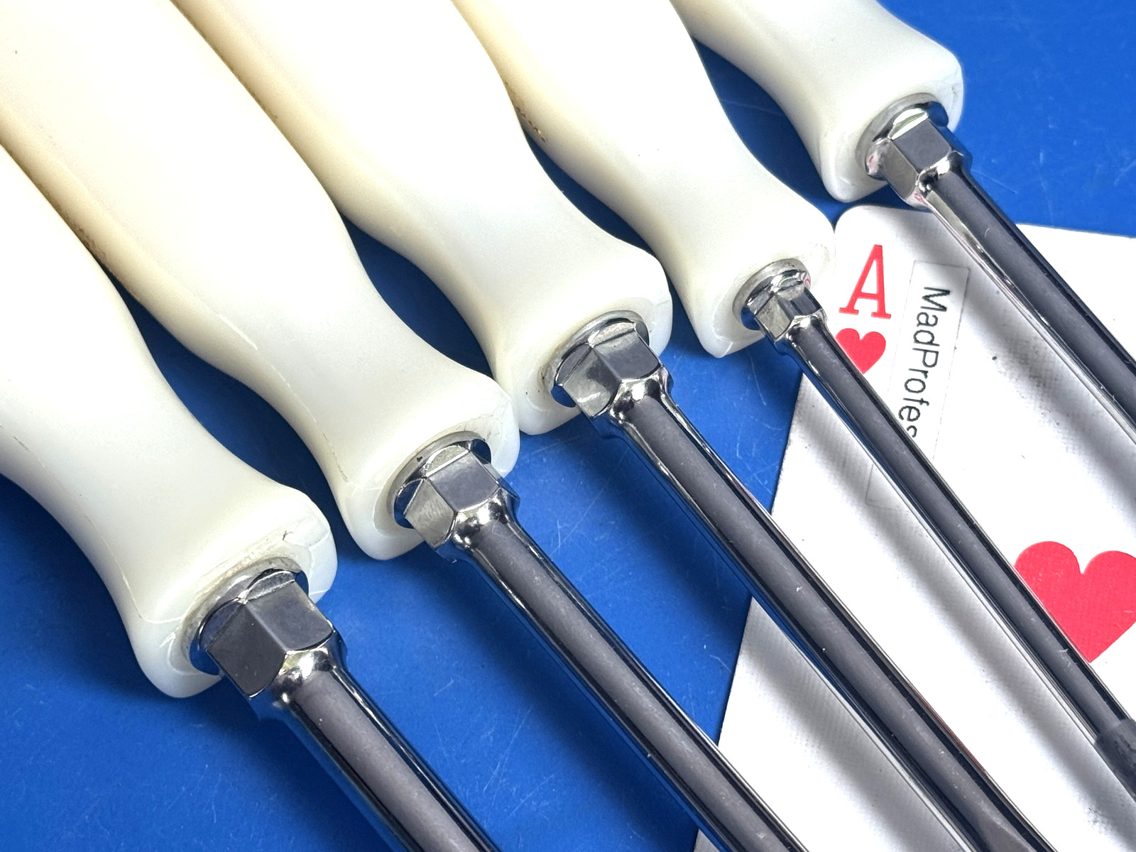 Snap-on 500 Pearl White Hard Grip Combination 5-pc Screwdriver Set NEW blades LN
