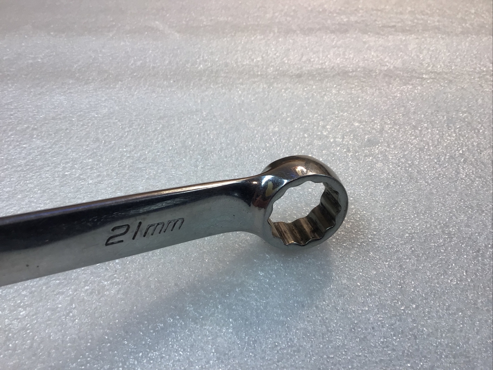 SNAP ON#OEXM210B – 21 mm, Chrome, COMBINATION WRENCH, 12 Pt., Flank Dr.-USA-NICE