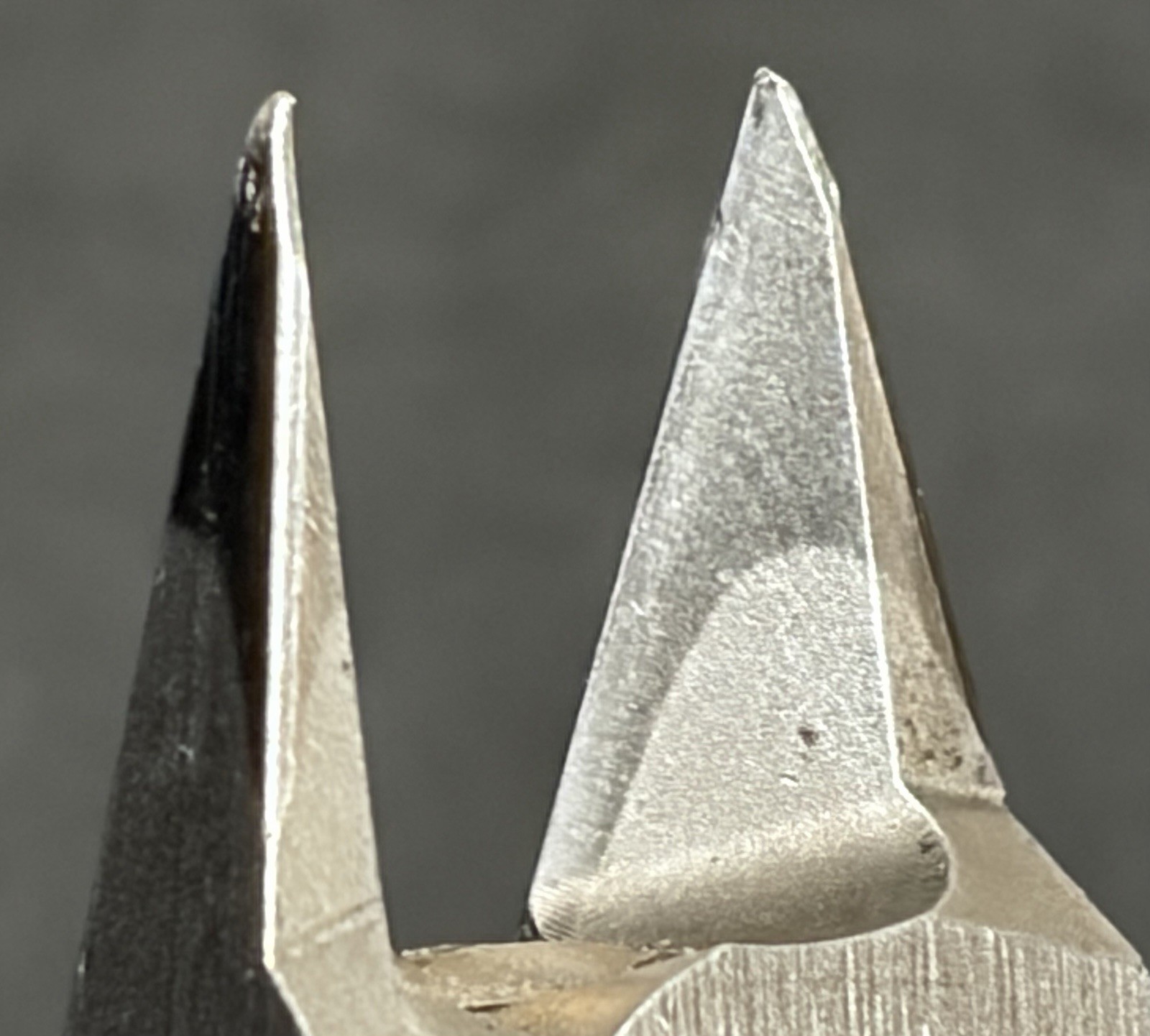Snap On Tools RED Talon Grip 6″ FLUSH CUT Diagonal Side Cutters Dikes 786CF