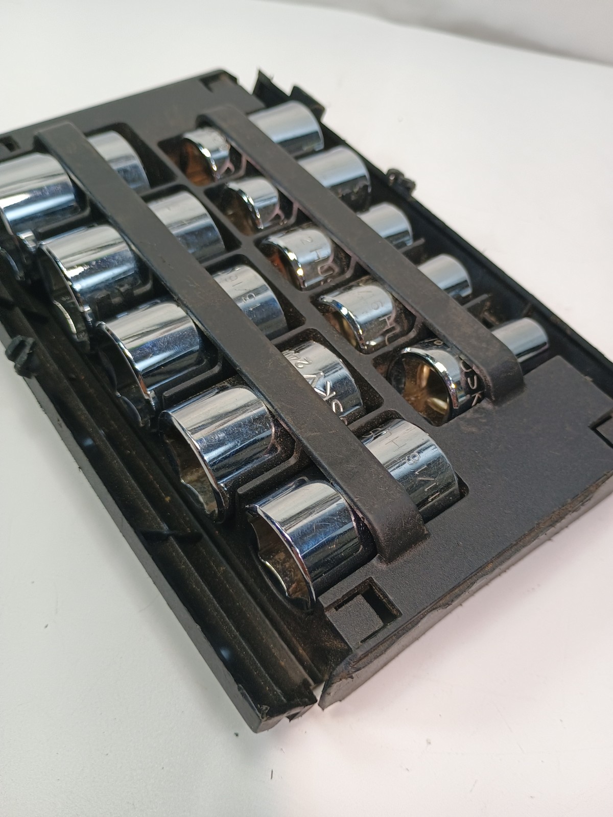 Husky 10 Piece Socket Set, 6 Point 1/2″ Drive