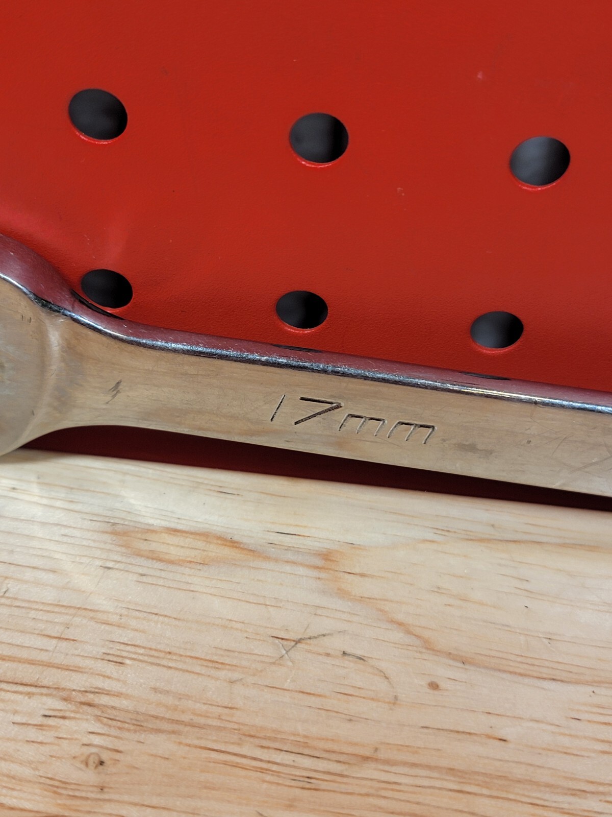 Snap-on Tools OEXM170B 17mm Metric 12-Point Standard Length Combination Wrench