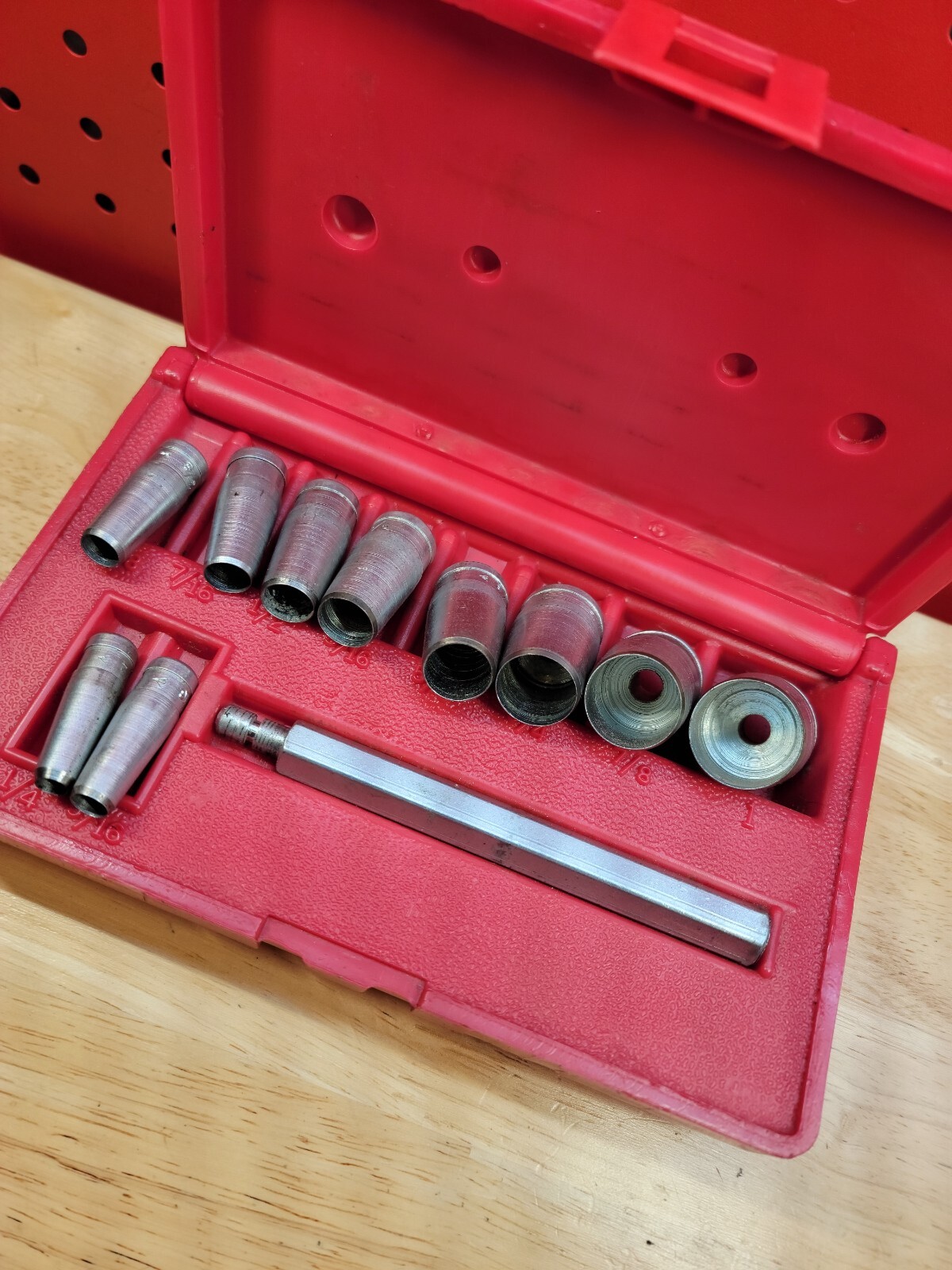 Blue-Point Tools PGH8A 11-Piece Gasket Punch Set With Case NICE USA