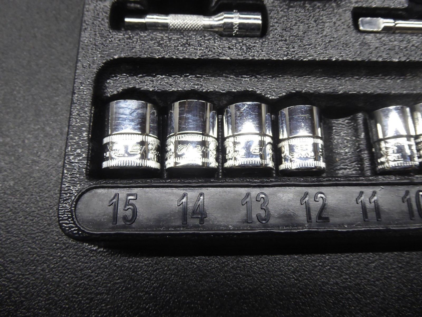 Snap-On Tools 1/4″ 6pt Metric Shallow General Service Socket Set – Incomplete