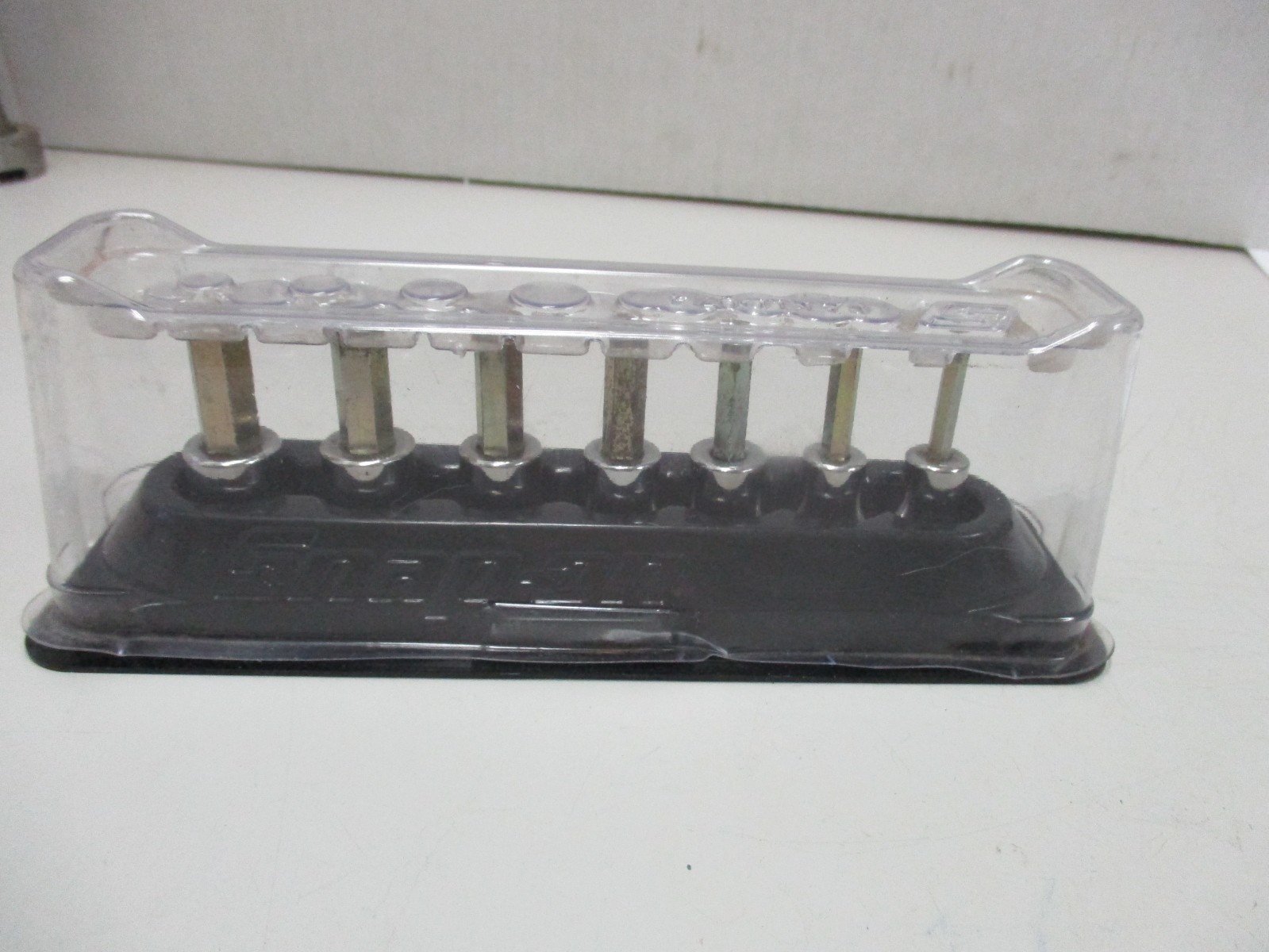 Snap On 207EFAMY 7 pc Metric Hex Bit Socket Set Magnetic Storage Tray 4 to 10mm