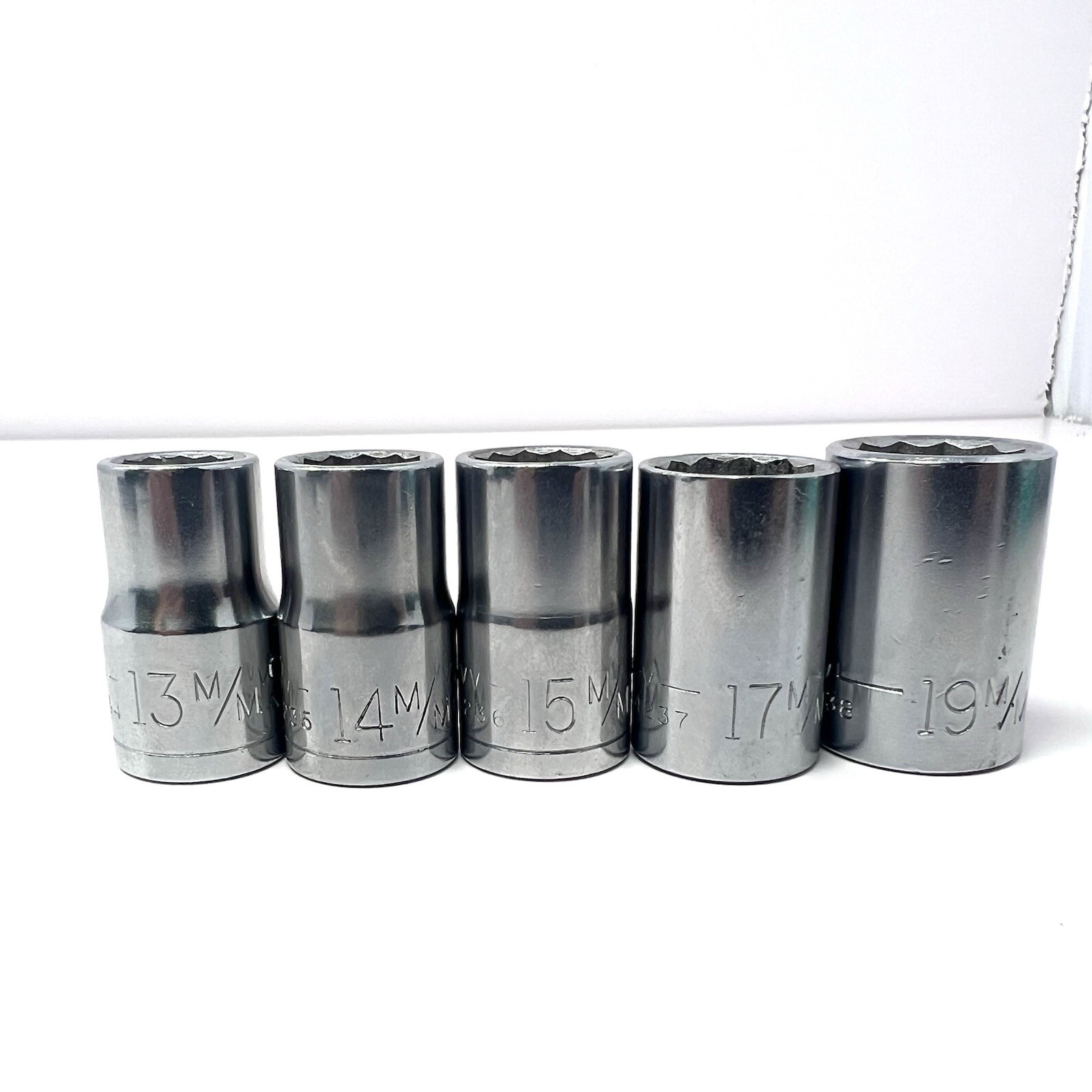 Lot Of 5 Vintage Craftsman 12 Pt 1/2” Drive Sockets- 13, 14, 15, 17, 19mm USA
