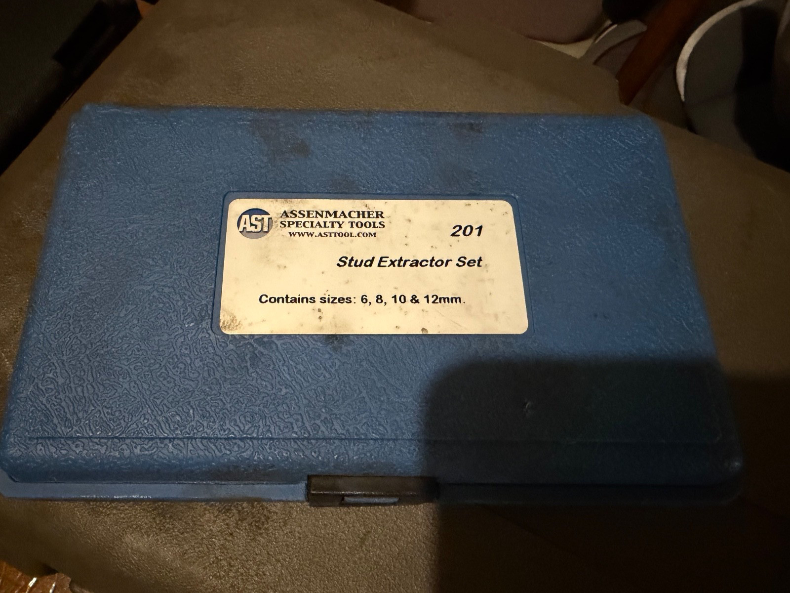 AST Metric Stud Extractor Set #201