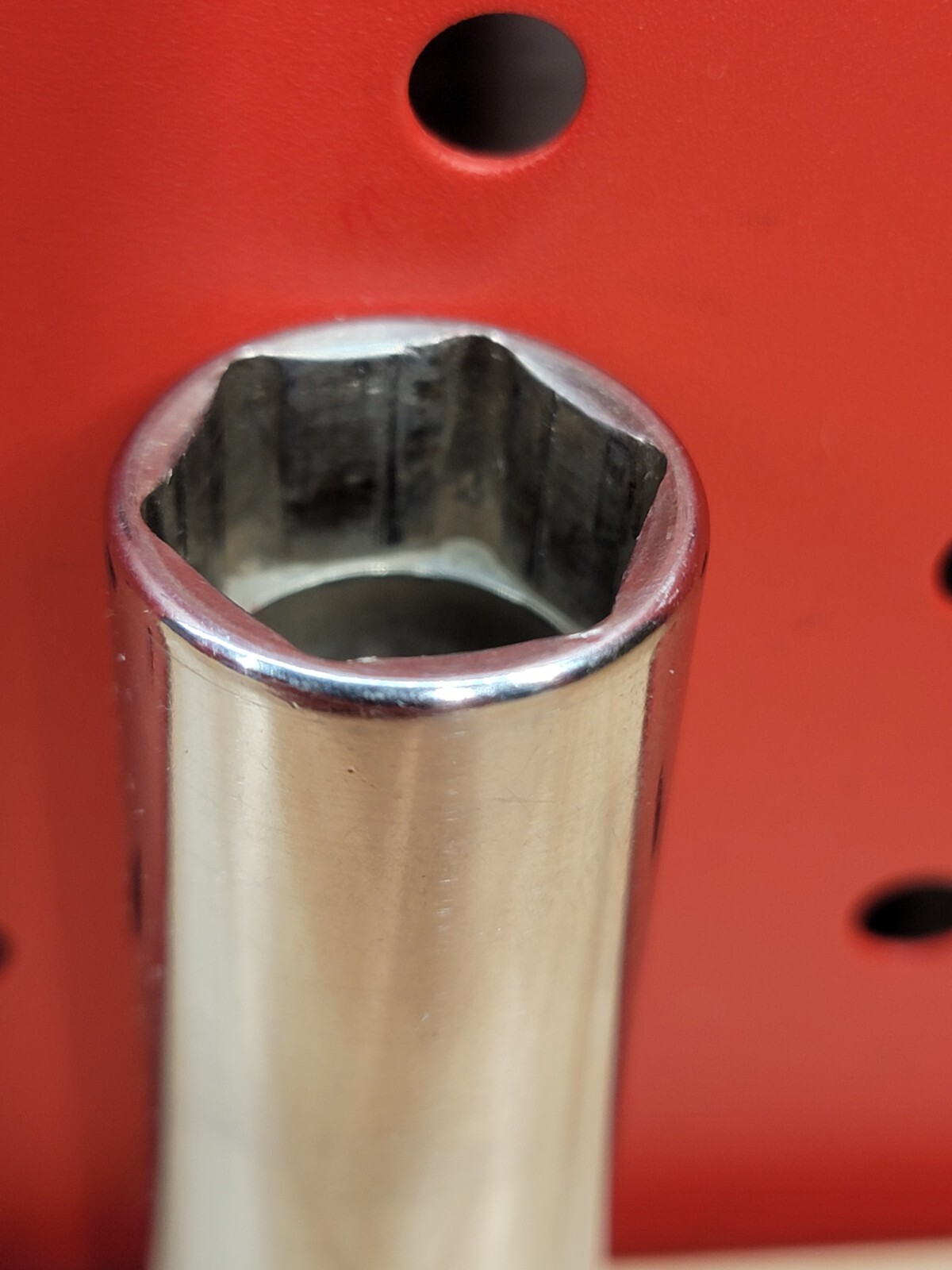Snap-on Tools SFSM17 3/8″ Drive 17mm Metric 6-Point Deep Chrome Socket