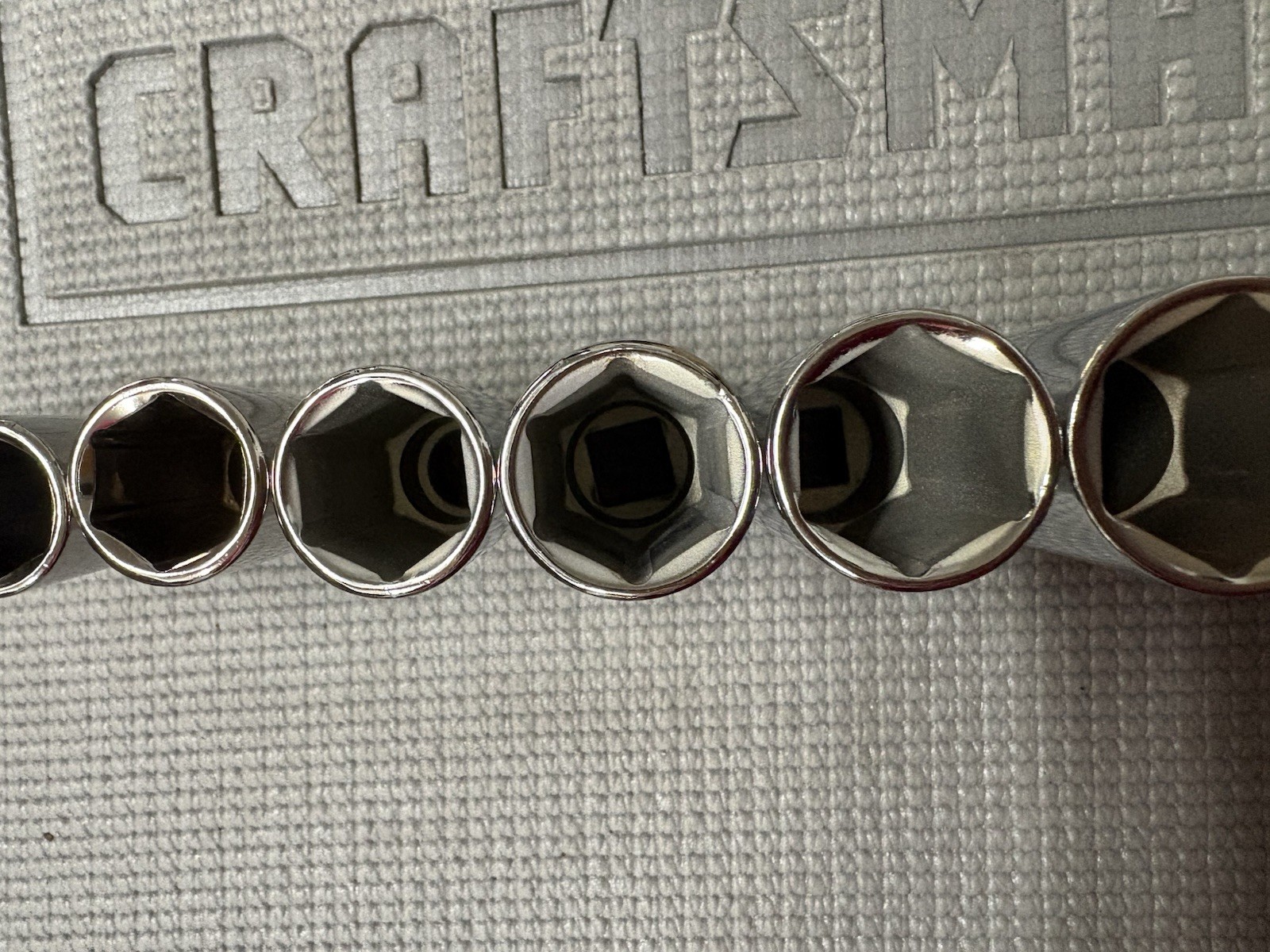 Sears Craftsman USA 11pc 1/2” Drive SAE Easy Read Sockets 1/2 – 1-1/8” Dual Mark