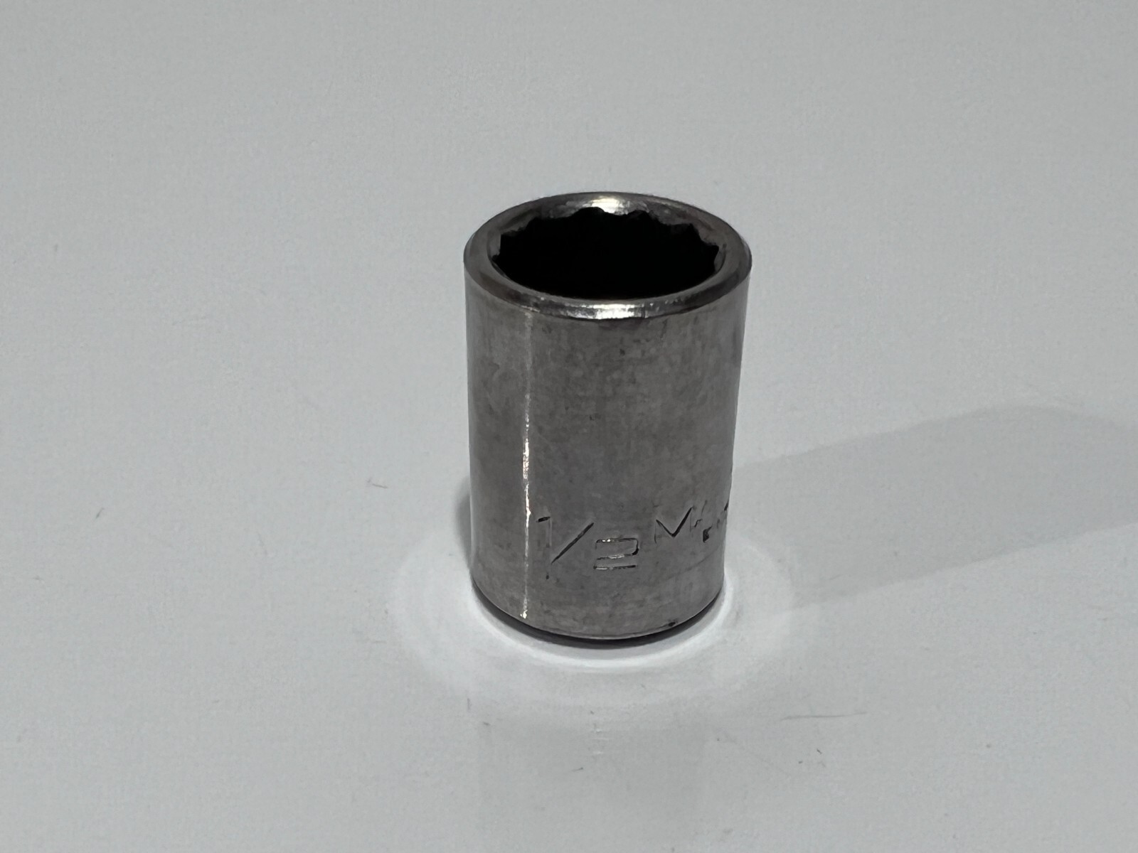 Matco Tools USA B162 SAE 1/2″ Shallow Chrome Socket – 3/8 Drive – 12 Point