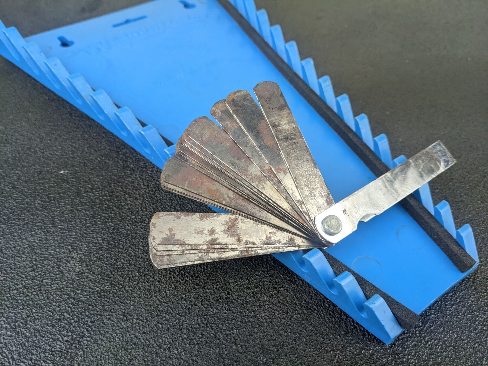 #bl569 Blue Point FB325A Feeler Gauge Set 25 Blades Inches SAE Metric USA