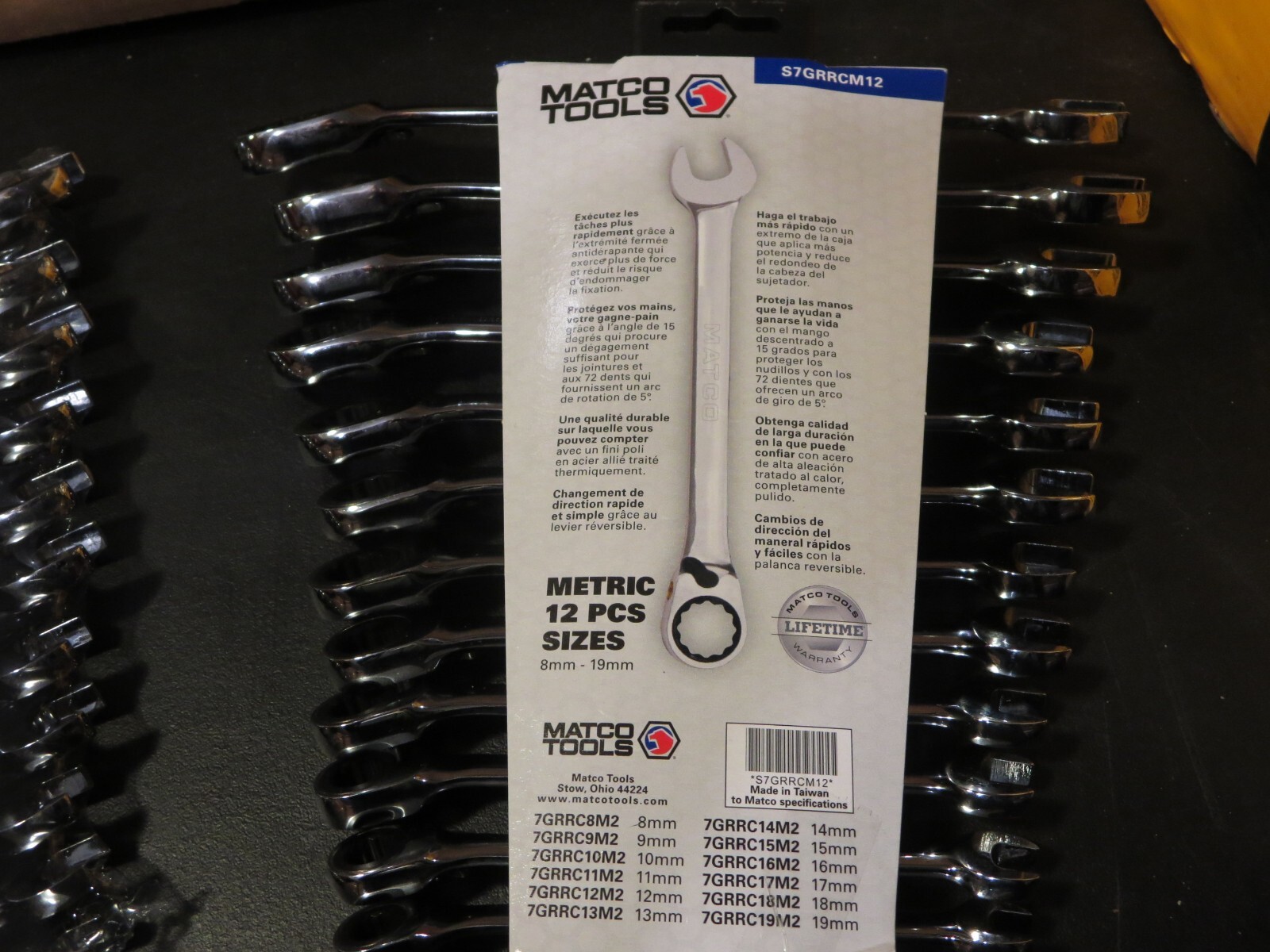 MATCO 12-Pc. Reversible ratcheting combination wrench sets Metric New