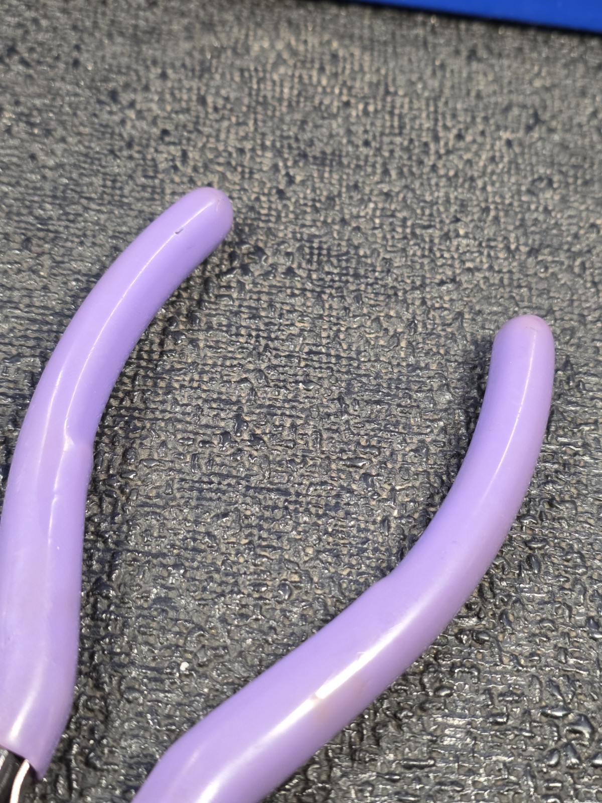Matco Tools HGG16BPAP PURPLE 1/2″ Diameter Spring Loaded Handle Hose Grip Pliers