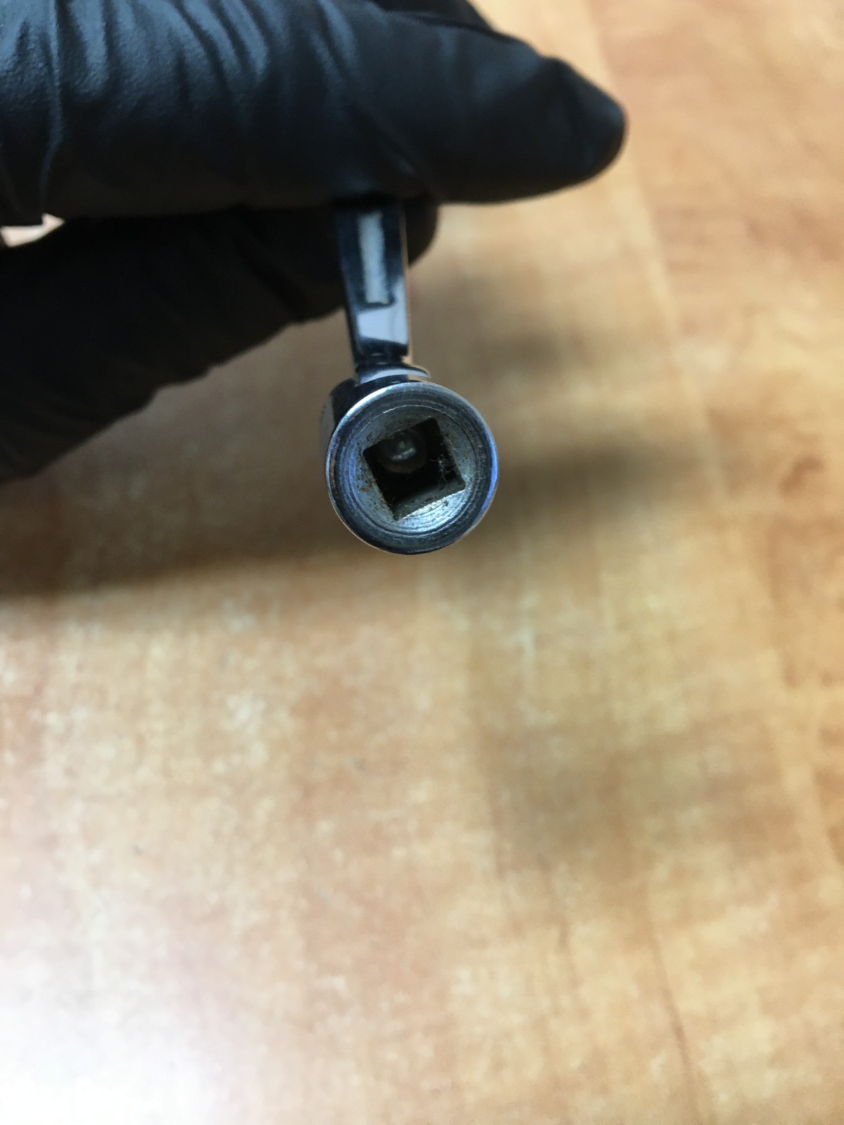 Snap-on B1360 1/4″ x 5/16″ Square Box End Brake Flex Socket Wrench
