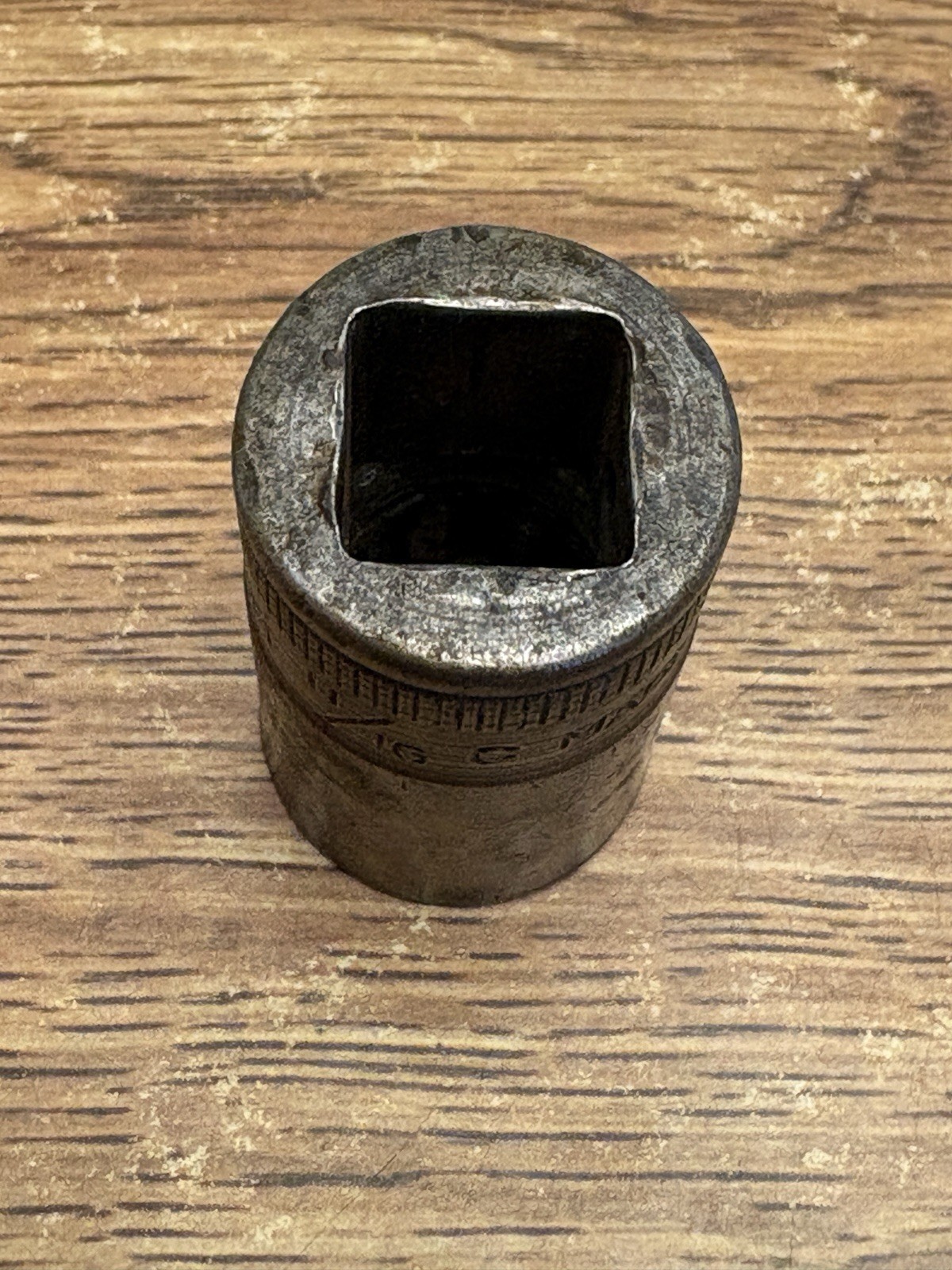 70 Year Old 1945 Snap On Vintage SW221 1/2 In Drive Socket 11/16 In