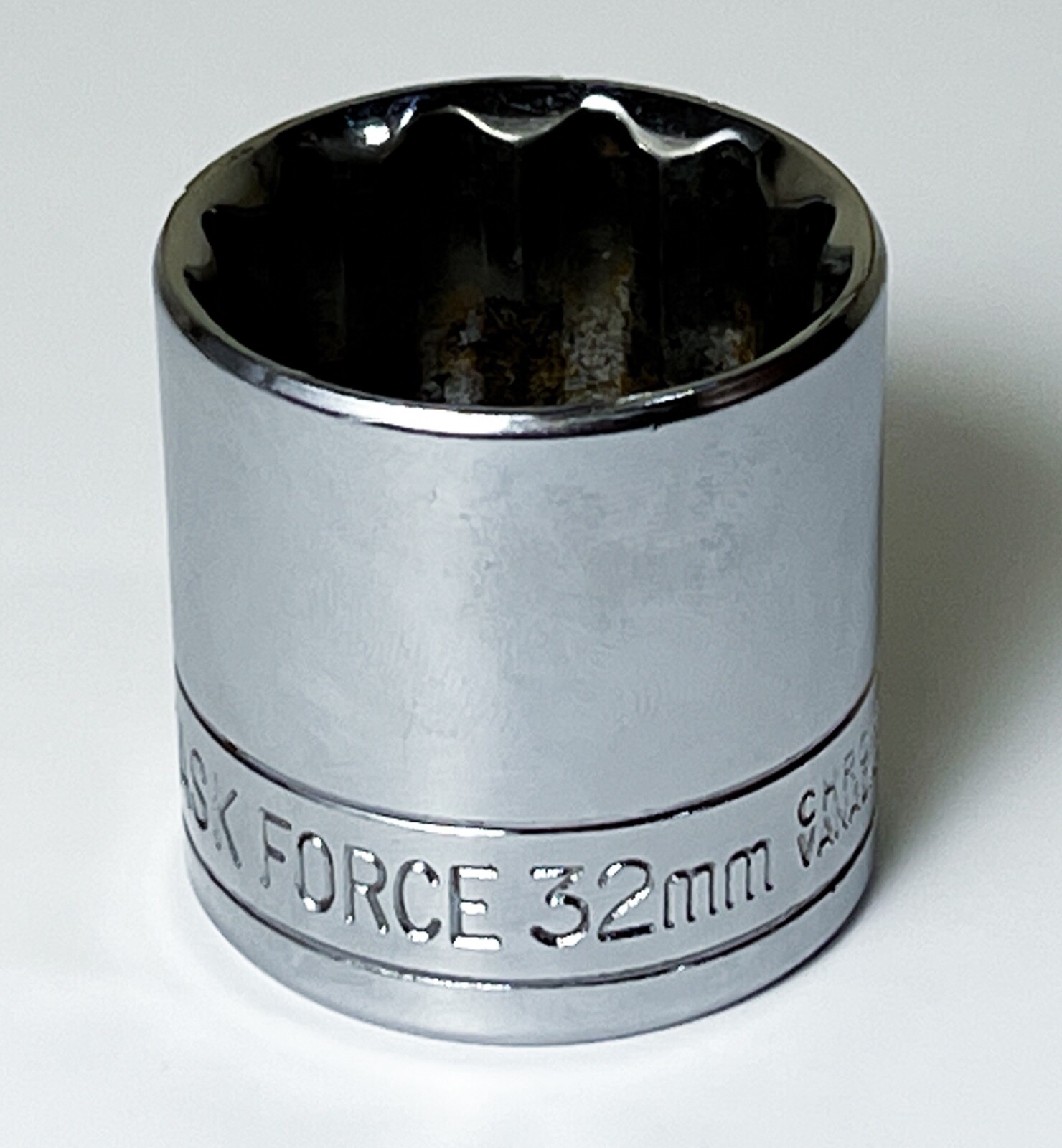 32mm Metric 1/2″ Drive – 12 Point Socket – 1.5 inches long-For Rear Axle Nuts