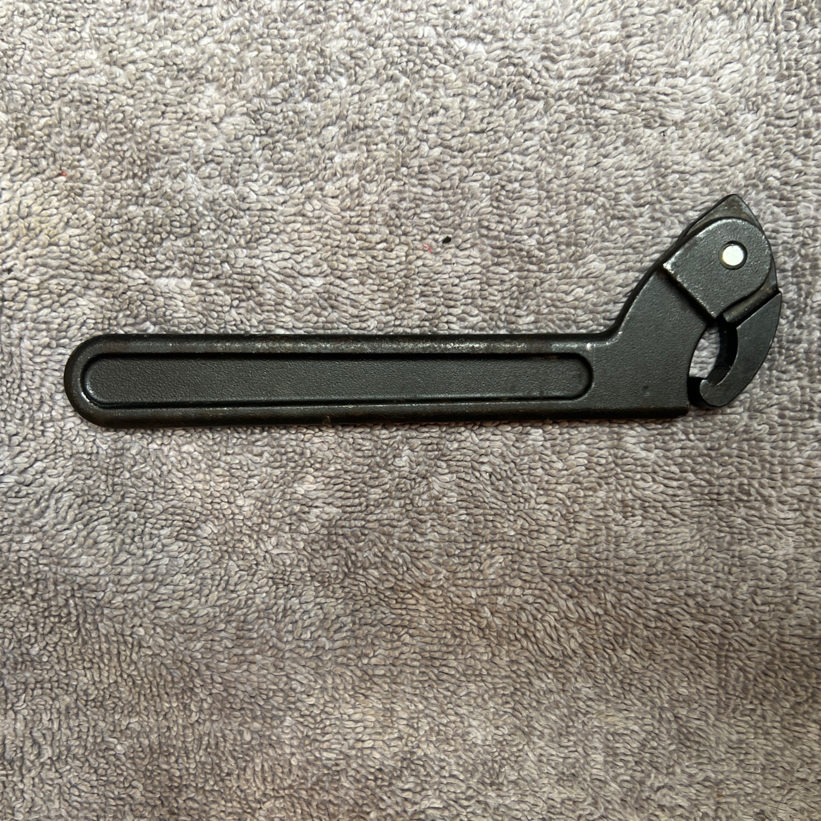 Blue-Point 3/4″ to 2″ Adjustable Hook Spanner Wrench AHS300B