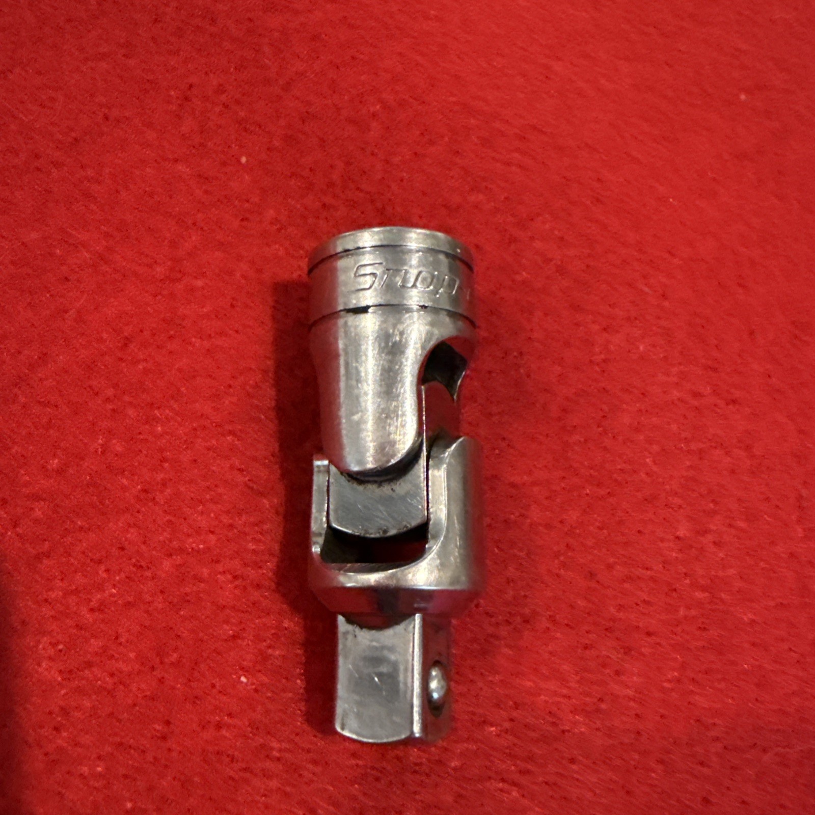 Snap On FU8A 3/8″ Drive Swivel Socket Adapter