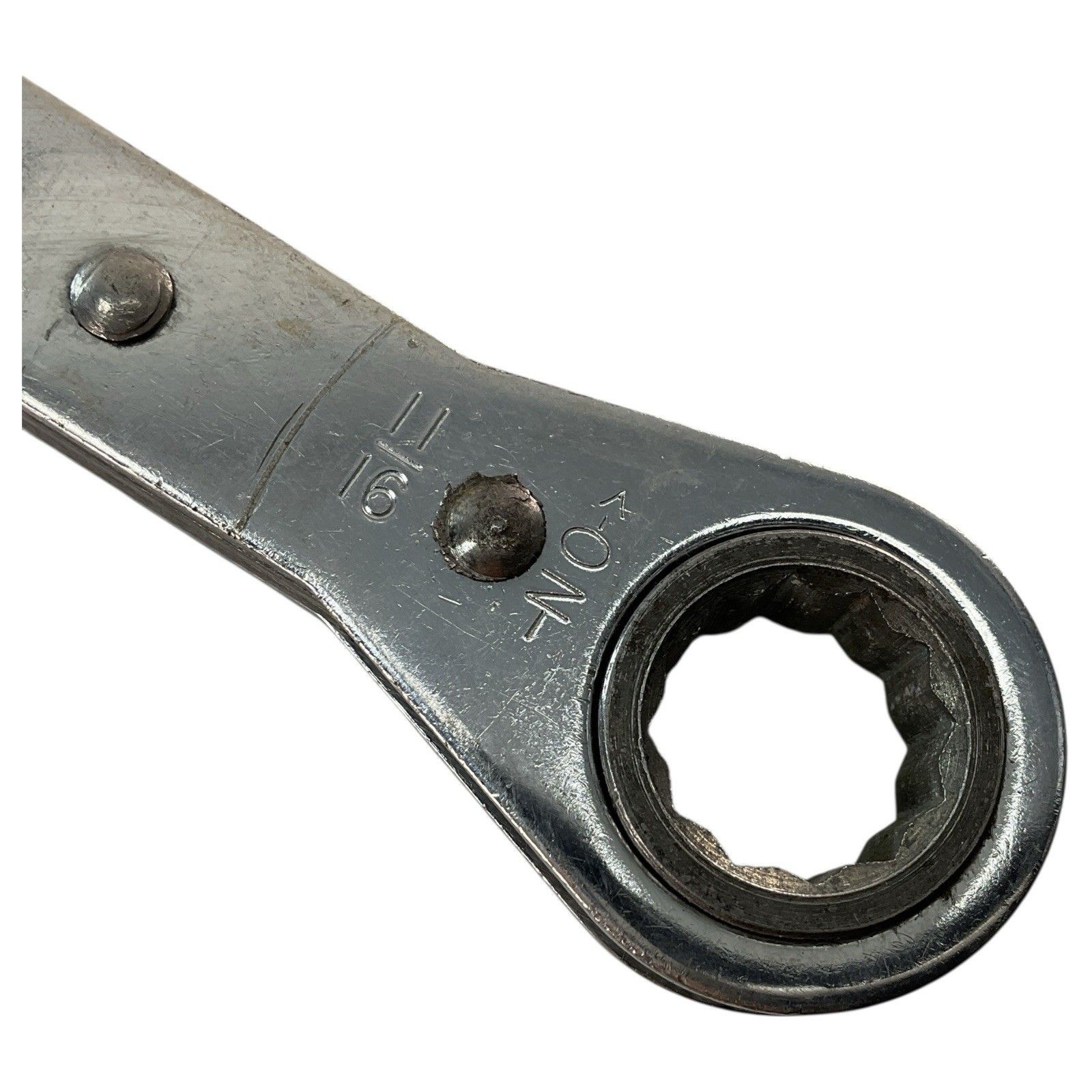 MAC RW2022-2 Ratcheting Combination Wrench 5/8″ x 11/16″ Professional Tool SAE