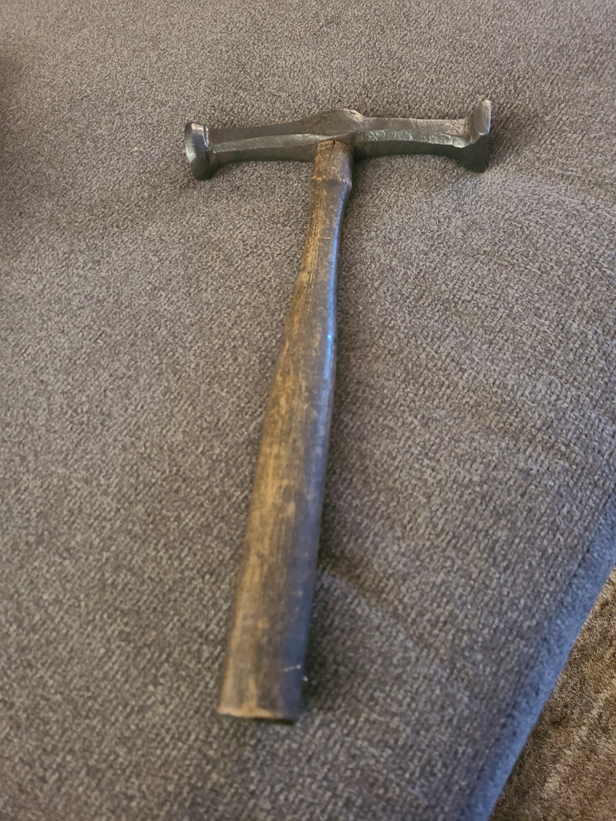 Vintage Auto Body Sheet Metal Hammer. 7.5″ Head. 1lb 10oz. K3