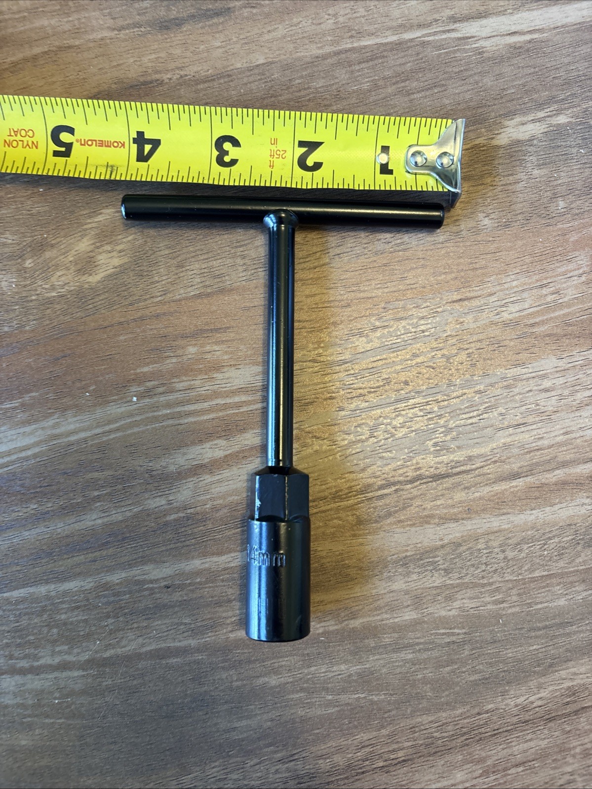 14 MM Black Chrome Vanadium T Wrench 5 1/2» Long 4» Wide At Handle