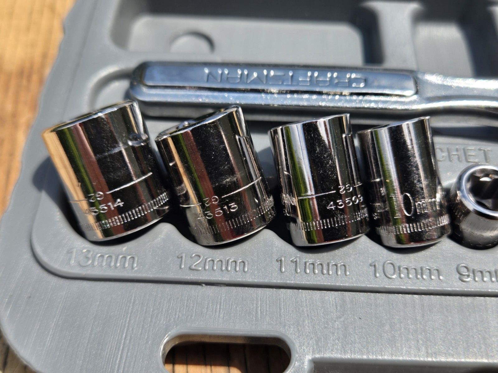 NOS SEARS Craftsman USA 11Pc. 1/4” Metric 5mm-13mm 6Pt. Socket Ratchet Set 34861